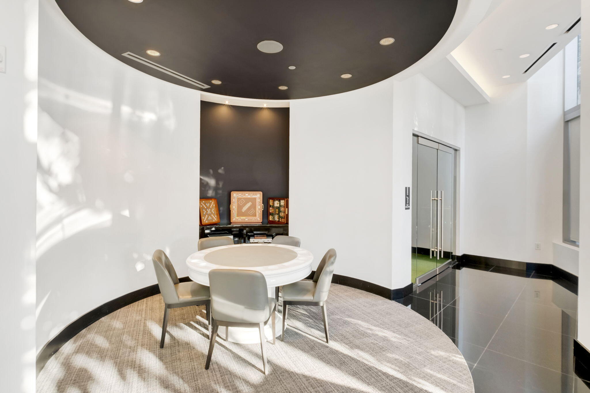 851 NE 1st #1604, Miami FL 33132