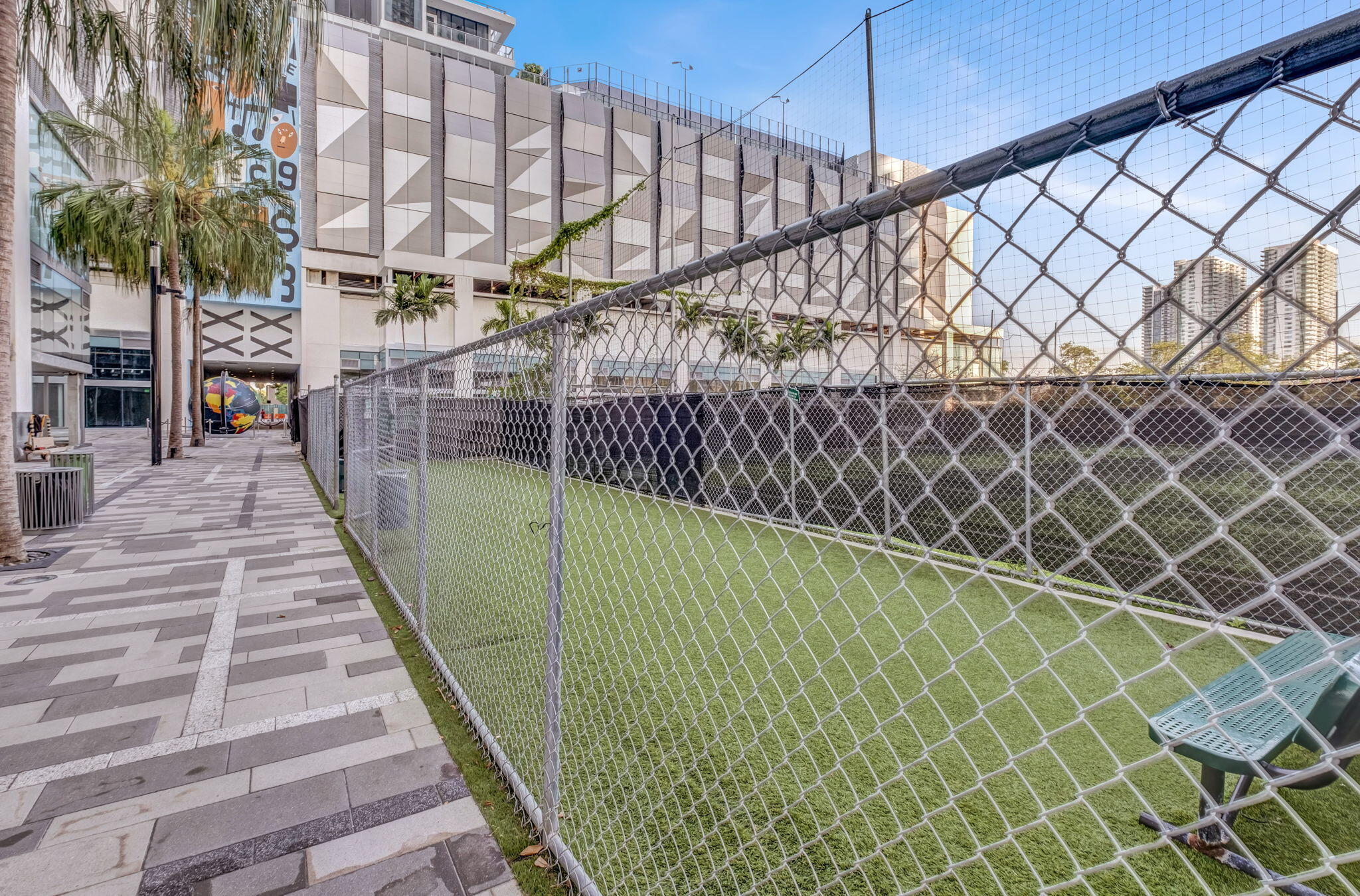 851 NE 1st #1604, Miami FL 33132