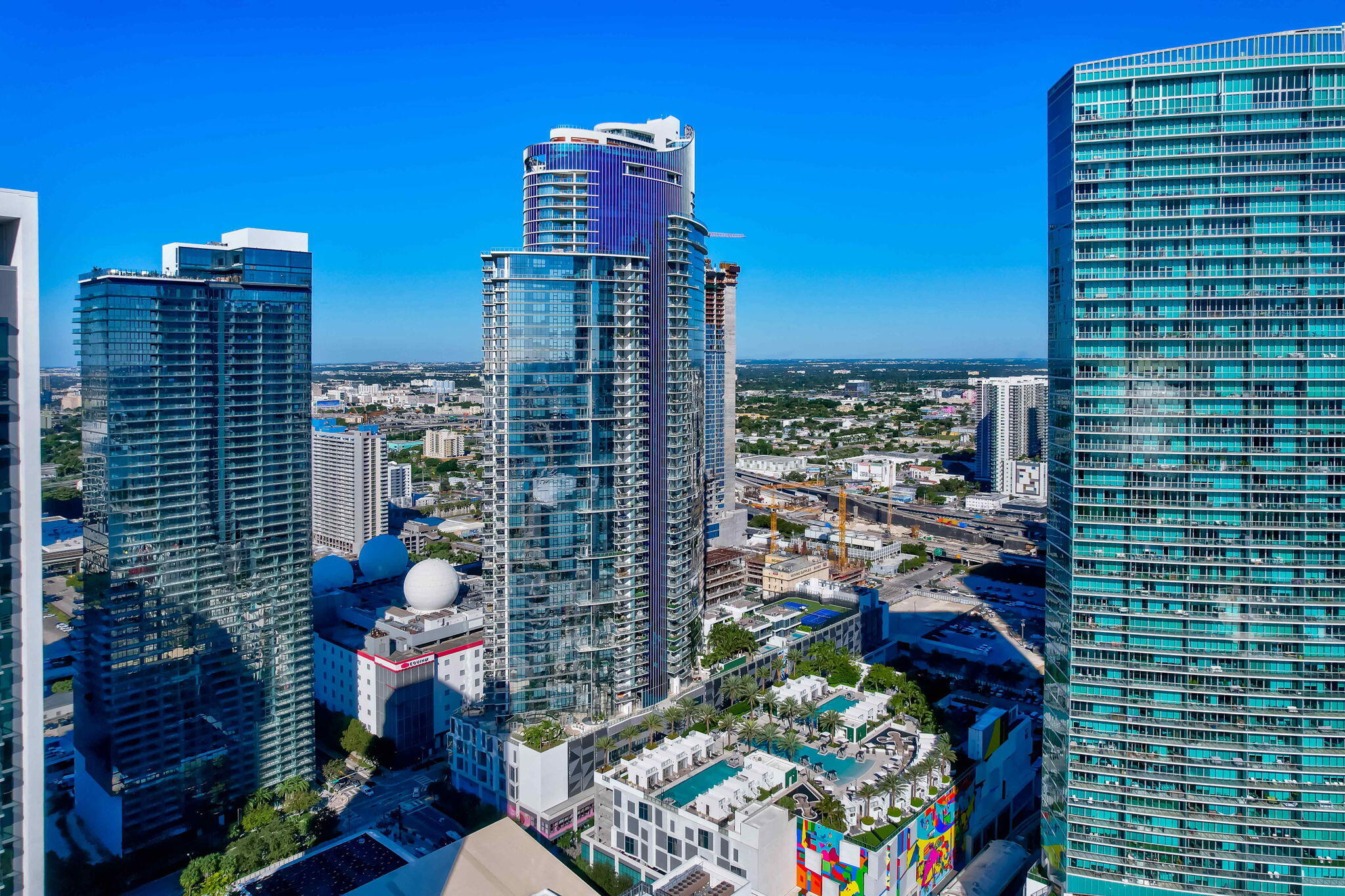 851 NE 1st #1604, Miami FL 33132