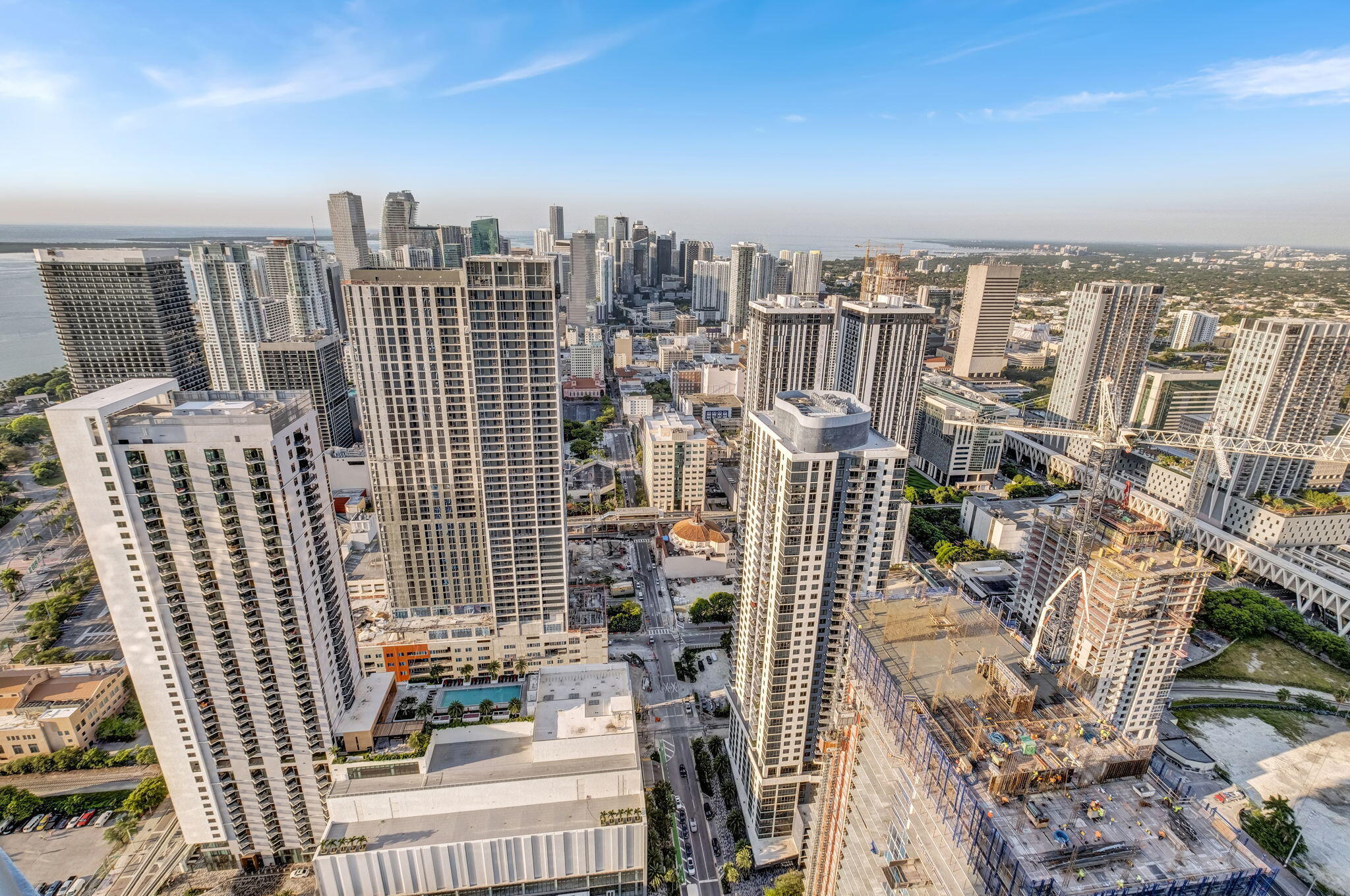 851 NE 1st #1604, Miami FL 33132