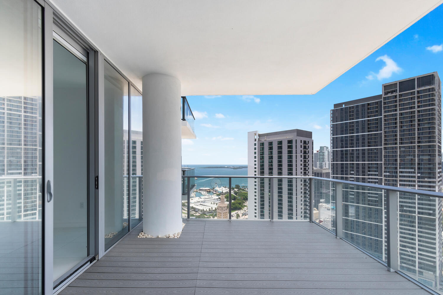 851 NE 1st #3512, Miami FL 33132