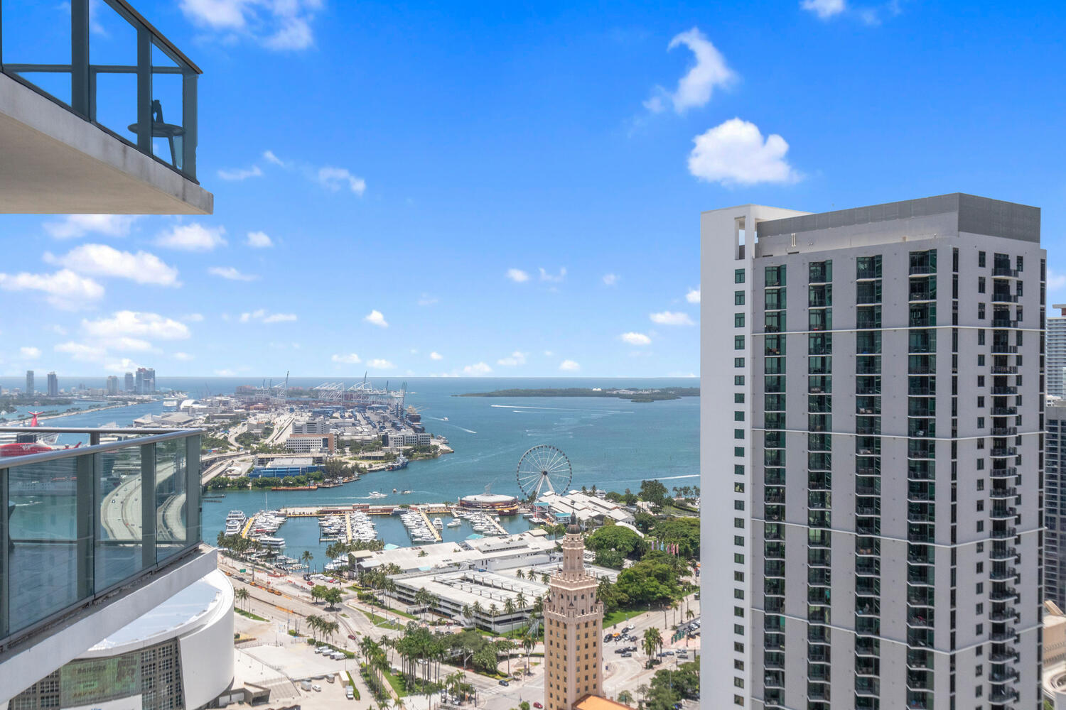 851 NE 1st #3512, Miami FL 33132