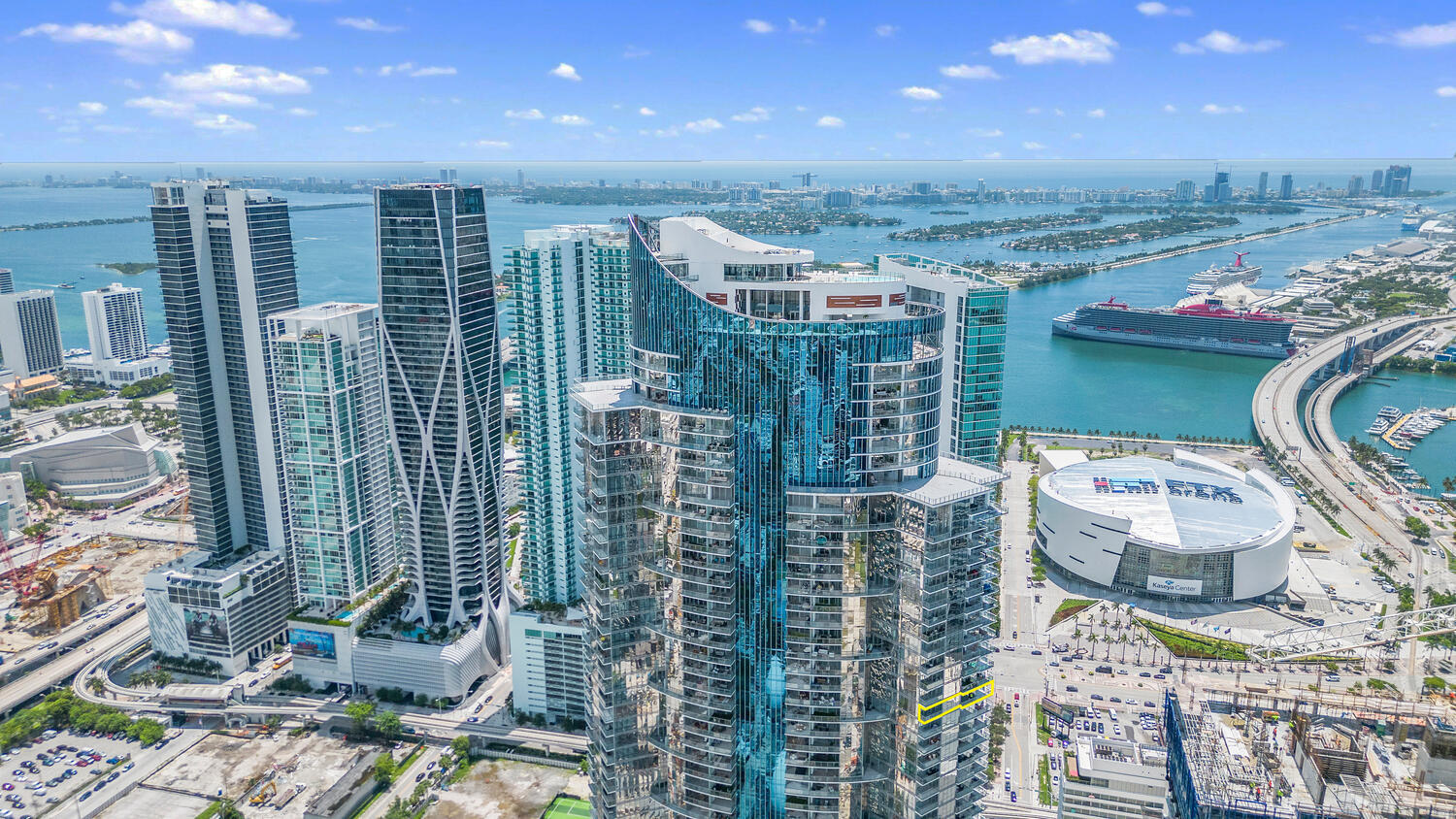 851 NE 1st #3512, Miami FL 33132