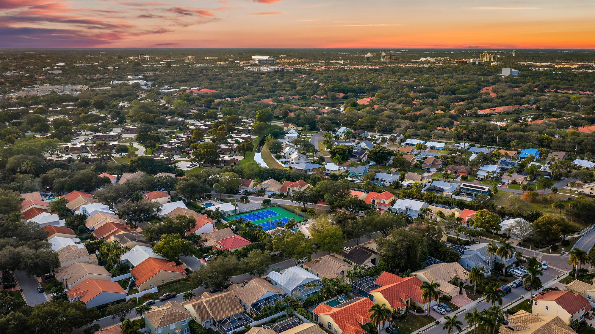 1077 Siena Oaks, Palm Beach Gardens FL 33410