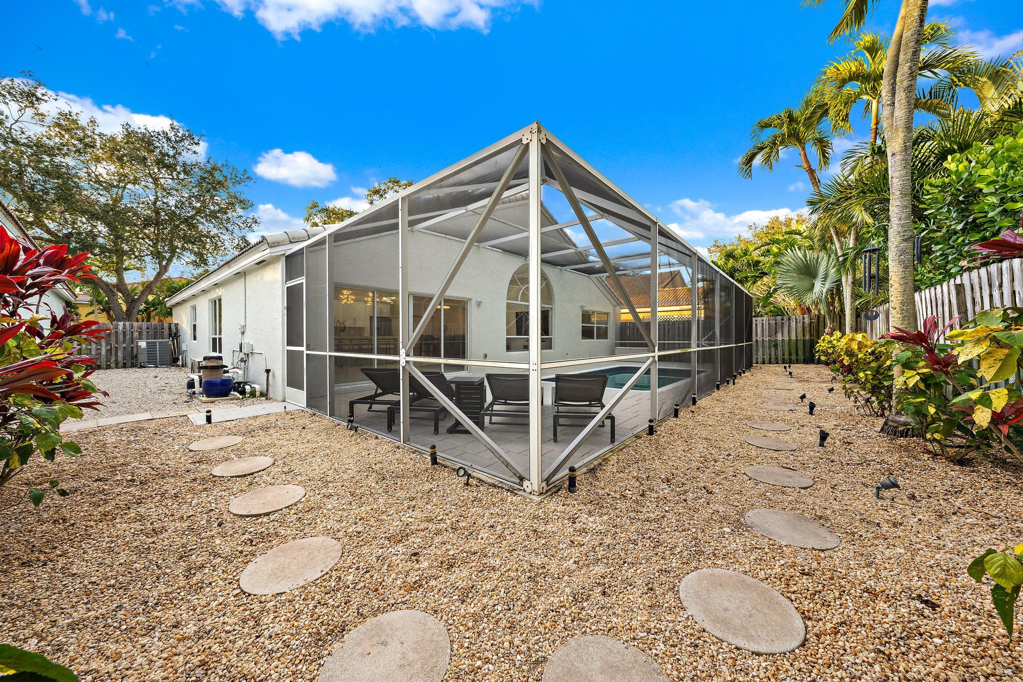 1077 Siena Oaks, Palm Beach Gardens FL 33410