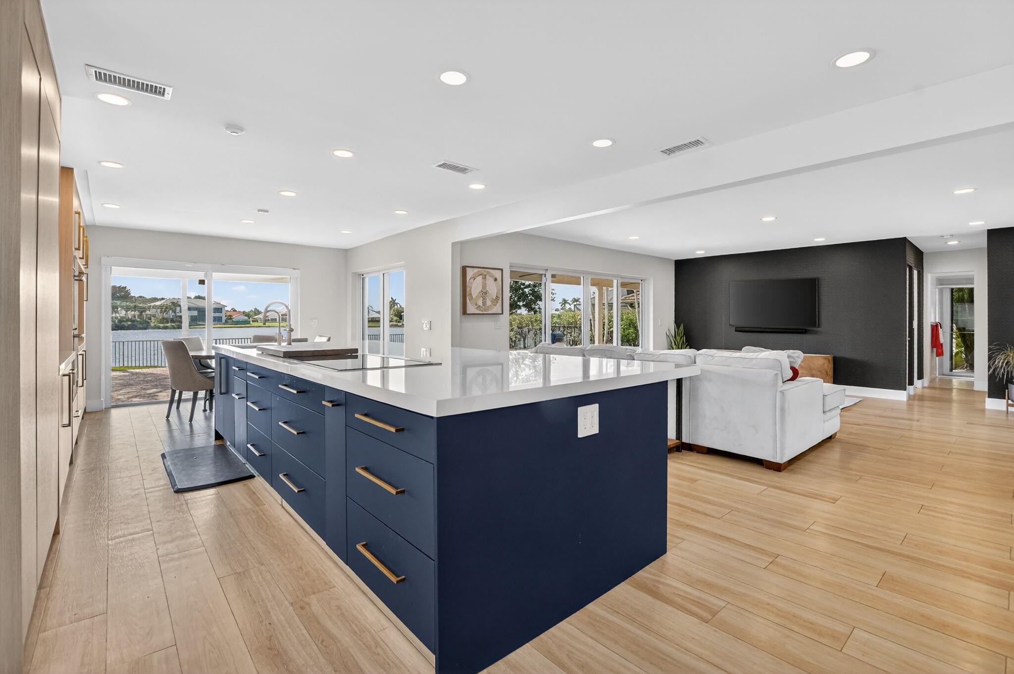 17421 Spring Tree, Boca Raton FL 33487
