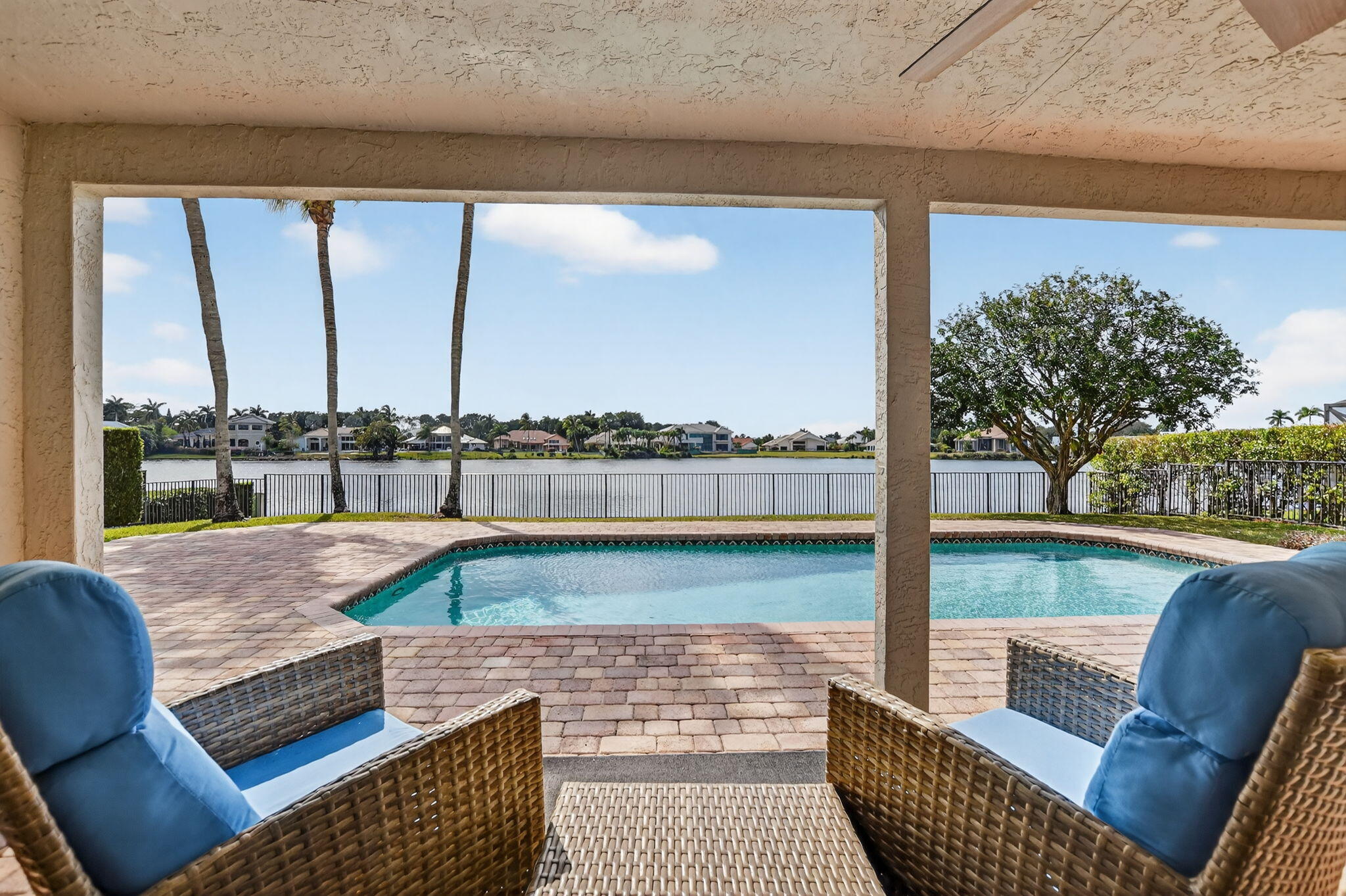 17421 Spring Tree, Boca Raton FL 33487