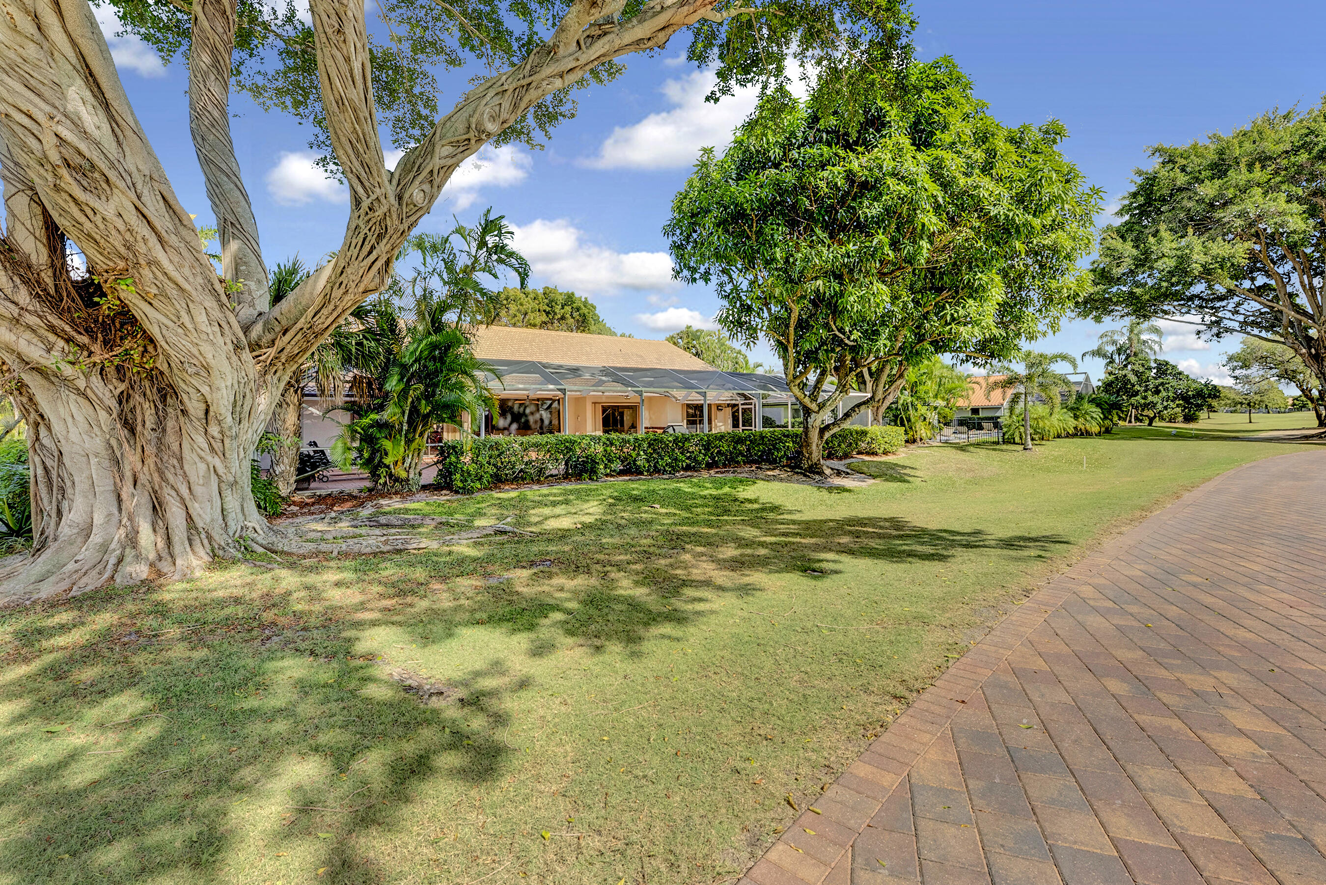 11229 Boca Woods, Boca Raton FL 33428