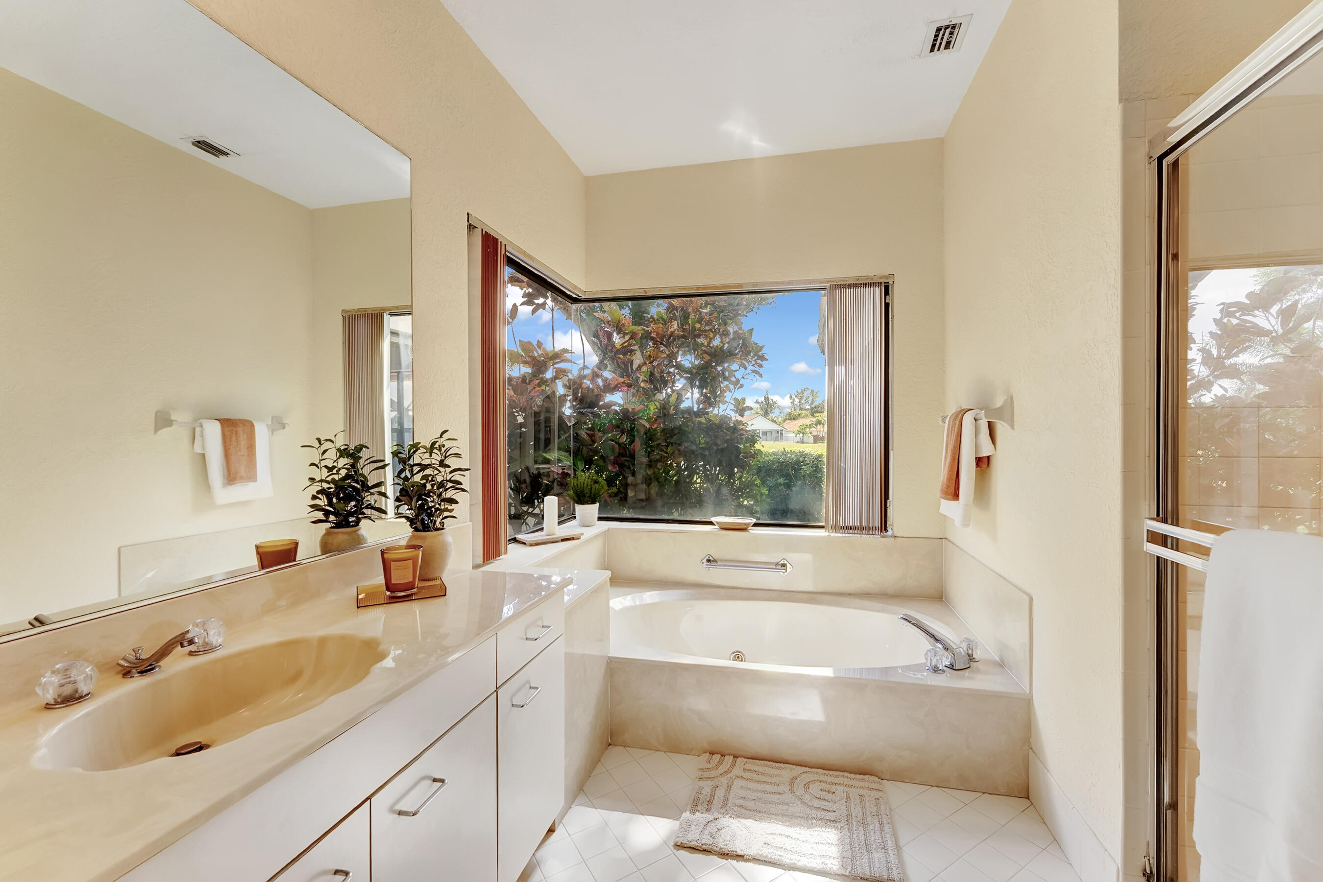 11229 Boca Woods, Boca Raton FL 33428