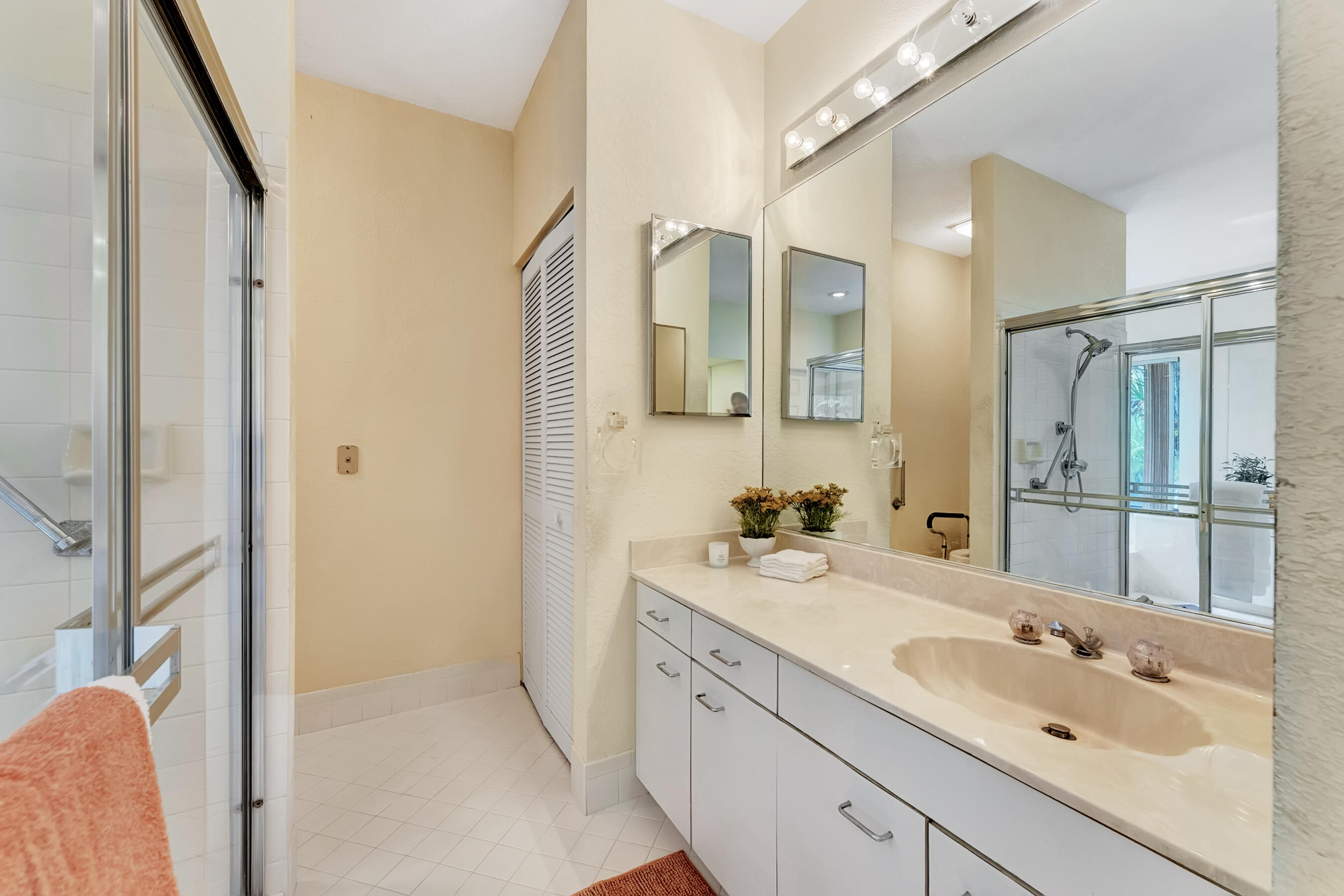 11229 Boca Woods, Boca Raton FL 33428