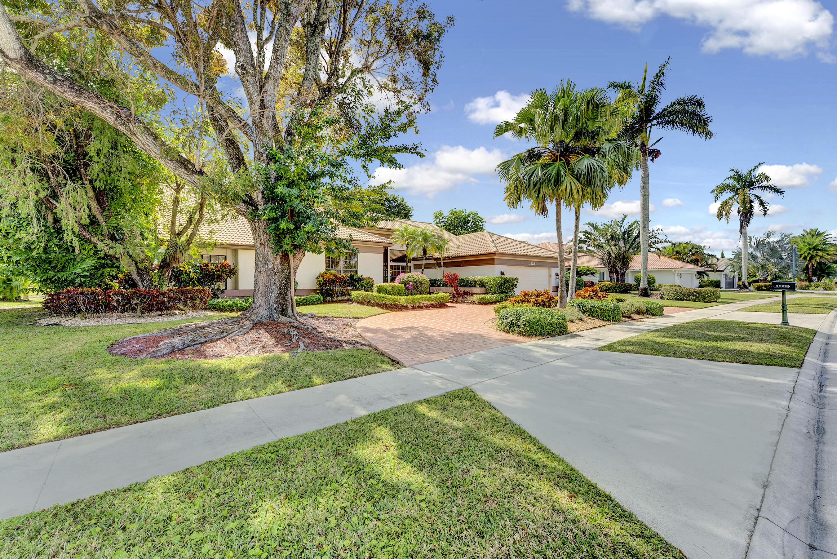 11229 Boca Woods, Boca Raton FL 33428