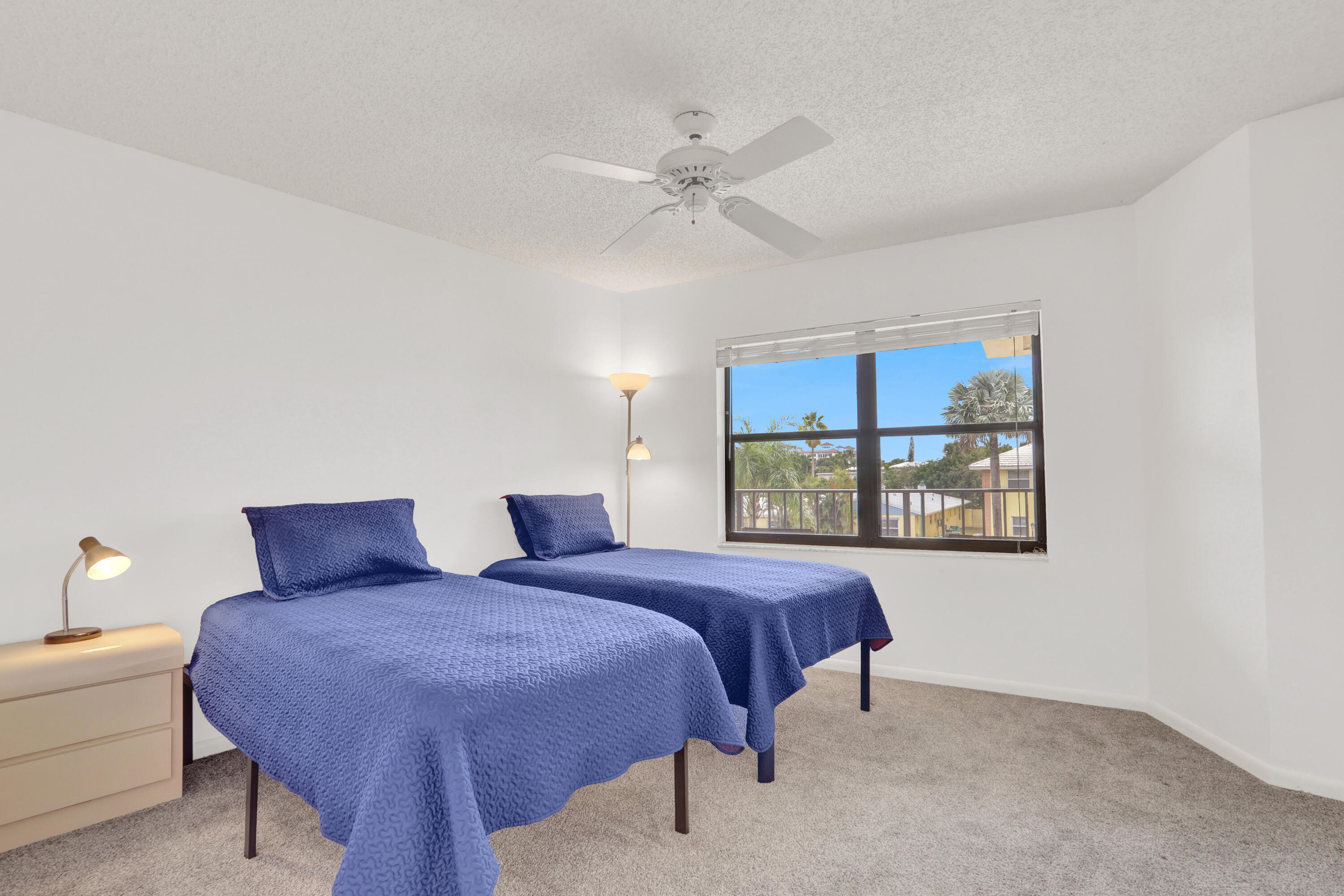 115 Bamboo #205, Palm Beach Shores FL 33404