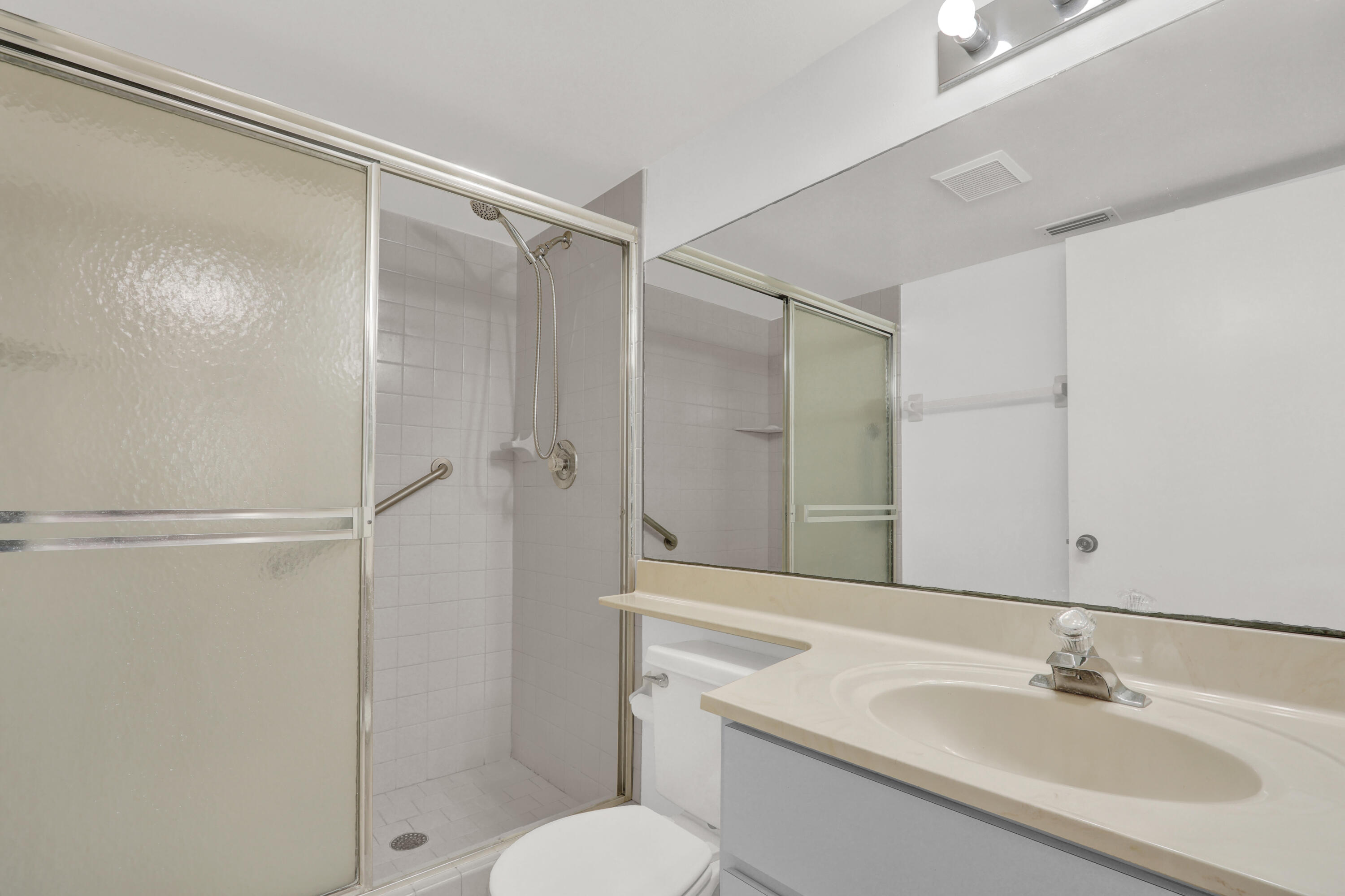 115 Bamboo #205, Palm Beach Shores FL 33404