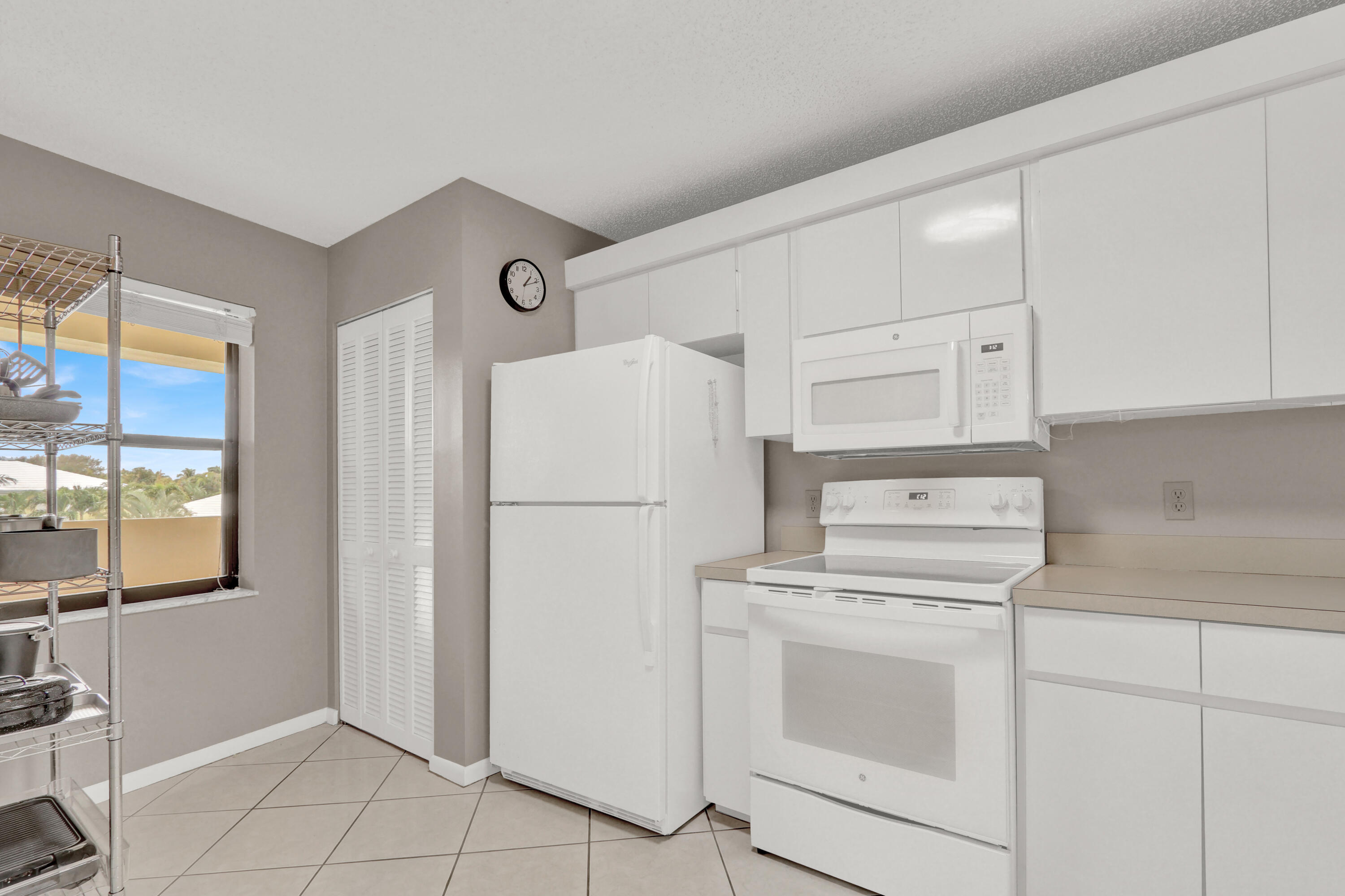 115 Bamboo #205, Palm Beach Shores FL 33404