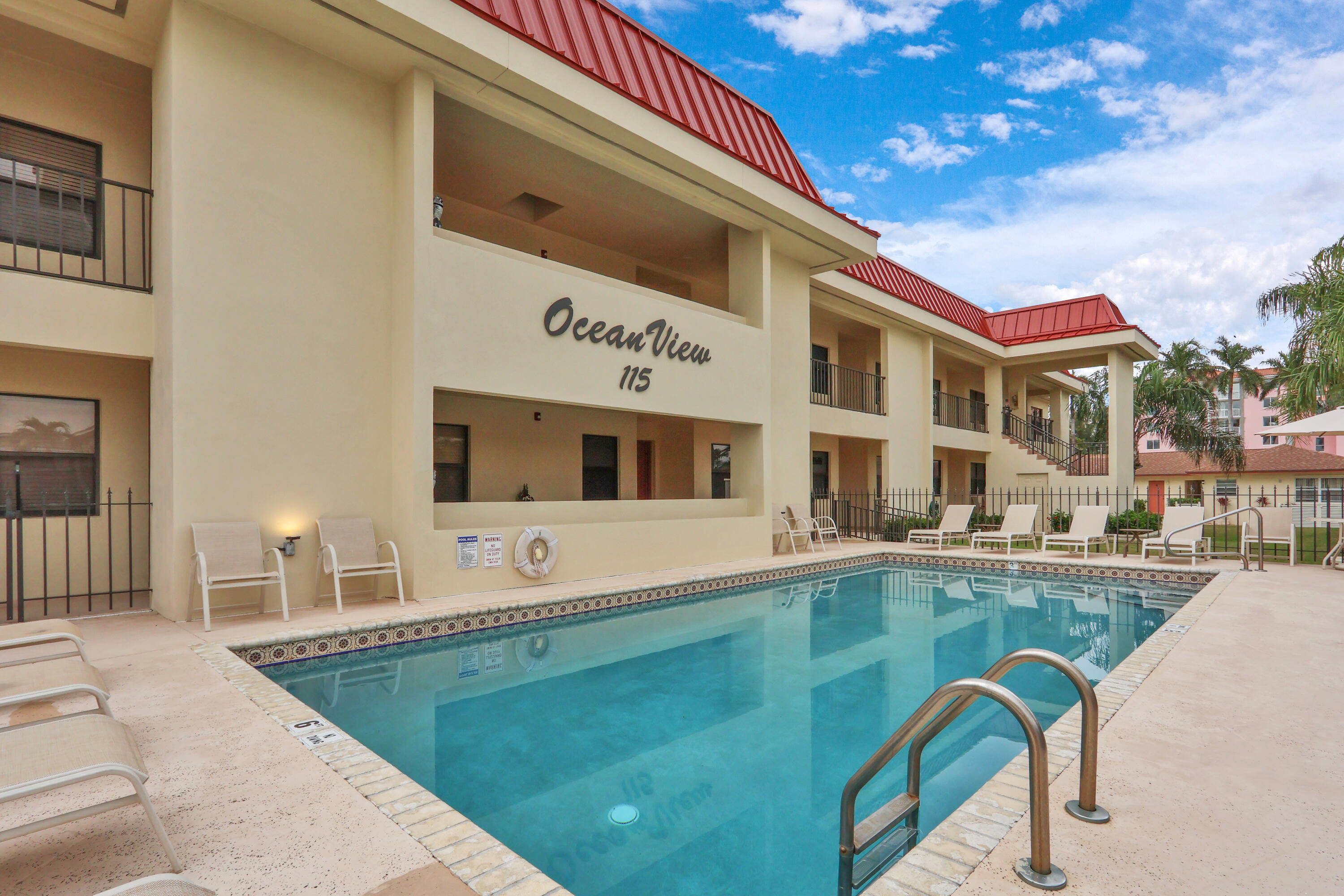 115 Bamboo #205, Palm Beach Shores FL 33404
