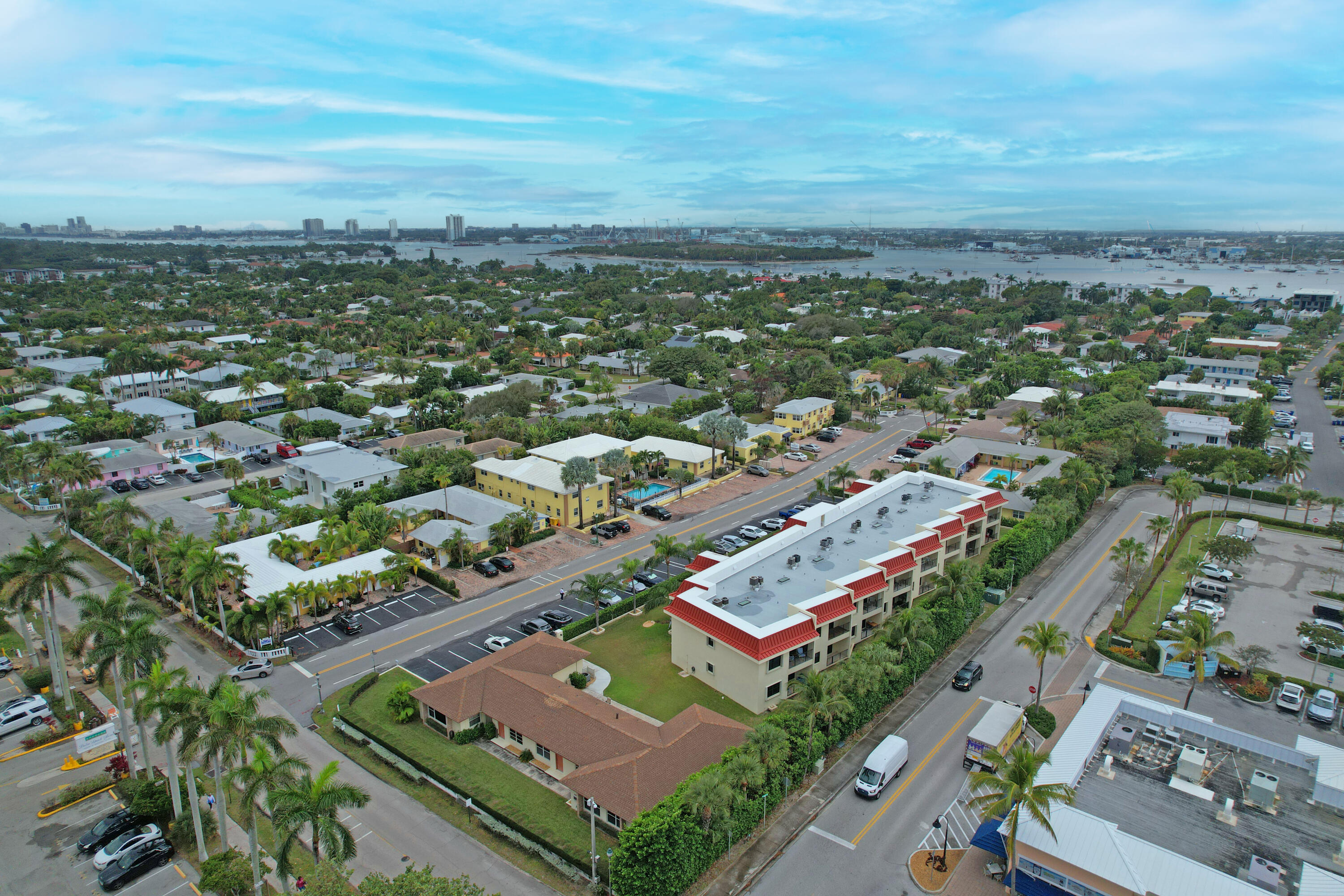 115 Bamboo #205, Palm Beach Shores FL 33404
