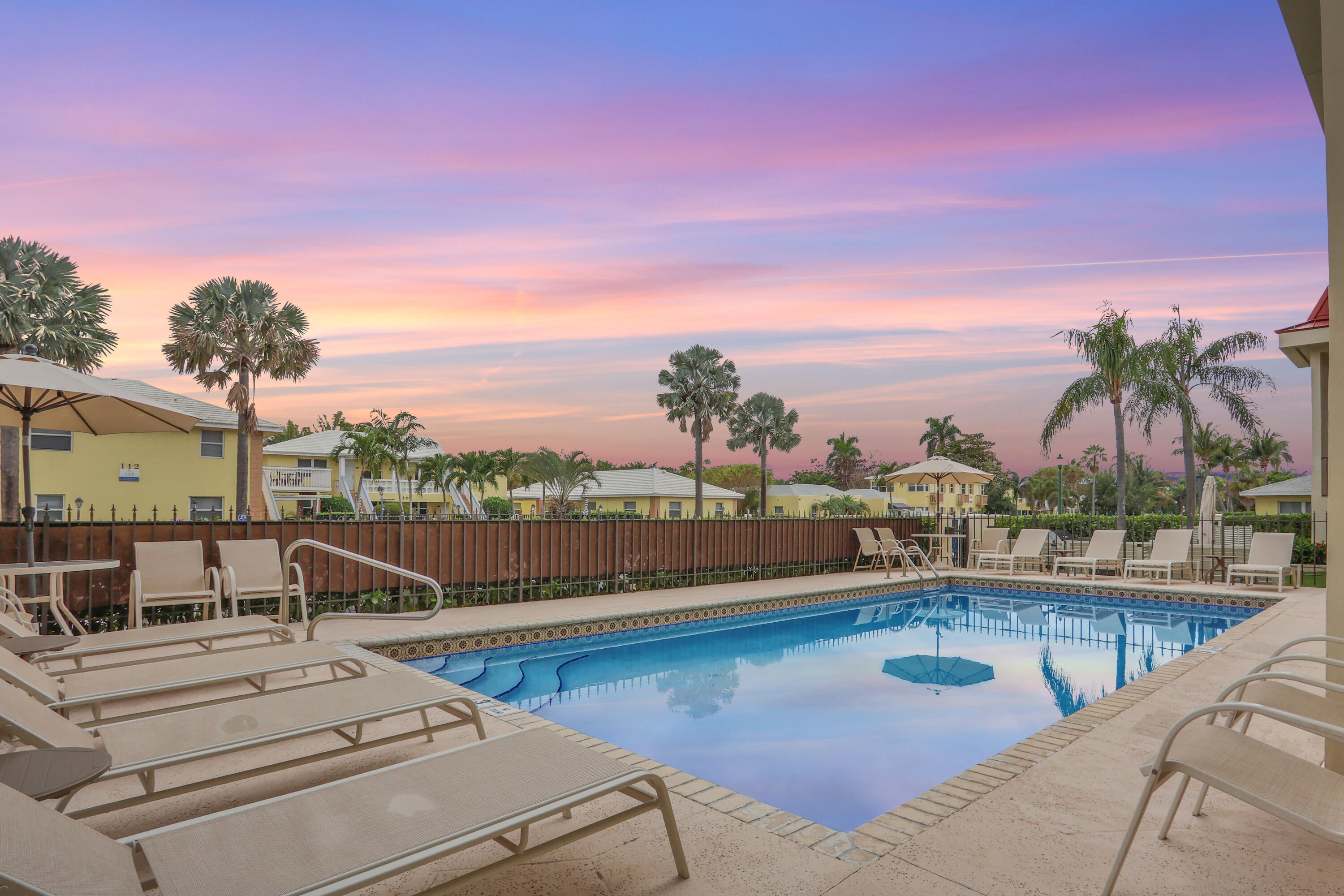 115 Bamboo #205, Palm Beach Shores FL 33404