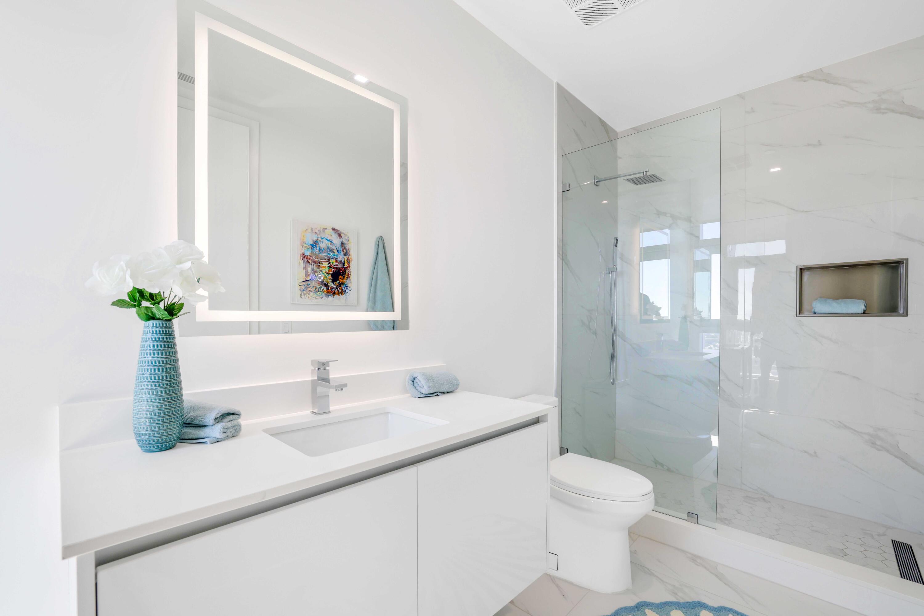 220 Lake Shore #2112, Lake Park FL 33403