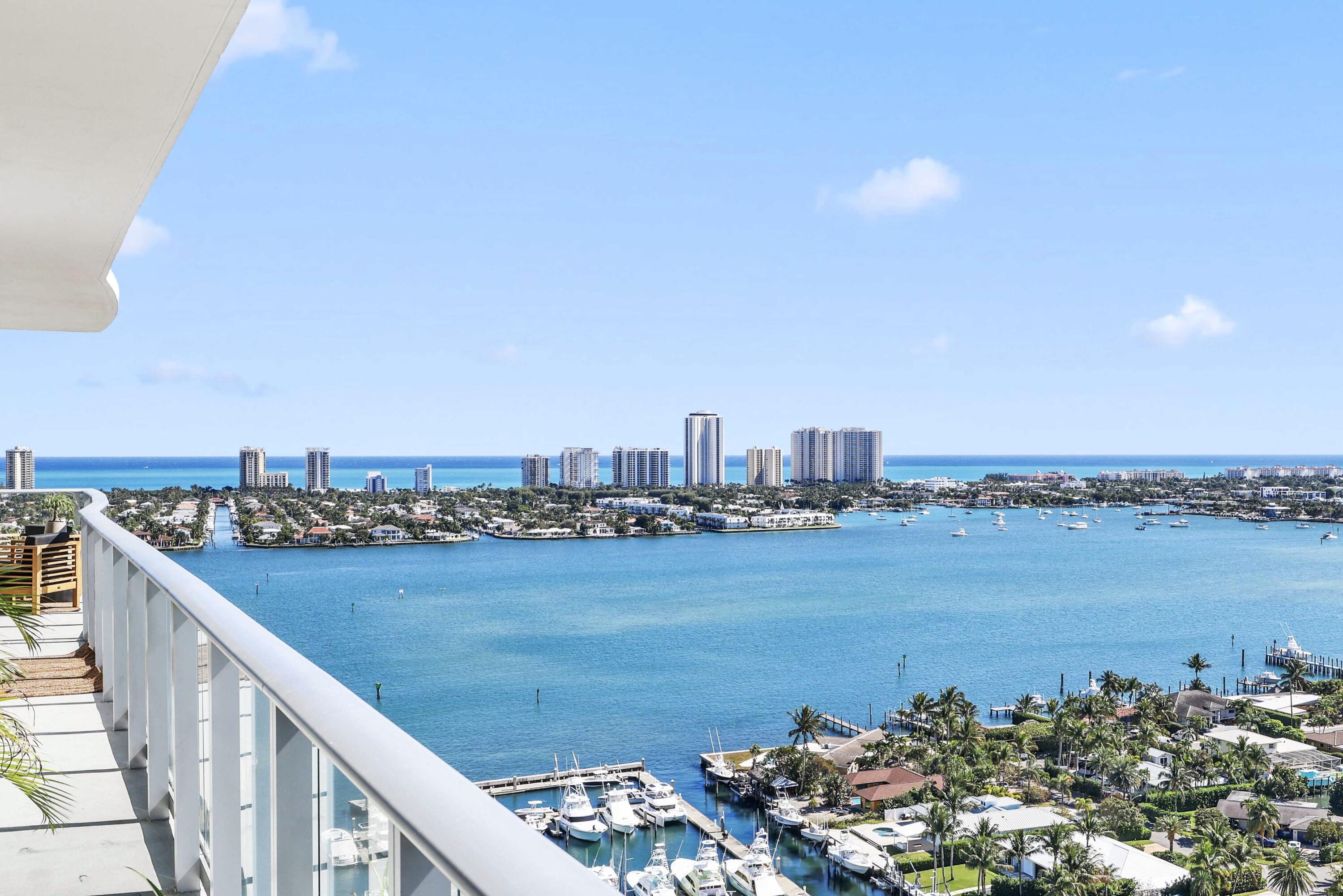 220 Lake Shore #2112, Lake Park FL 33403