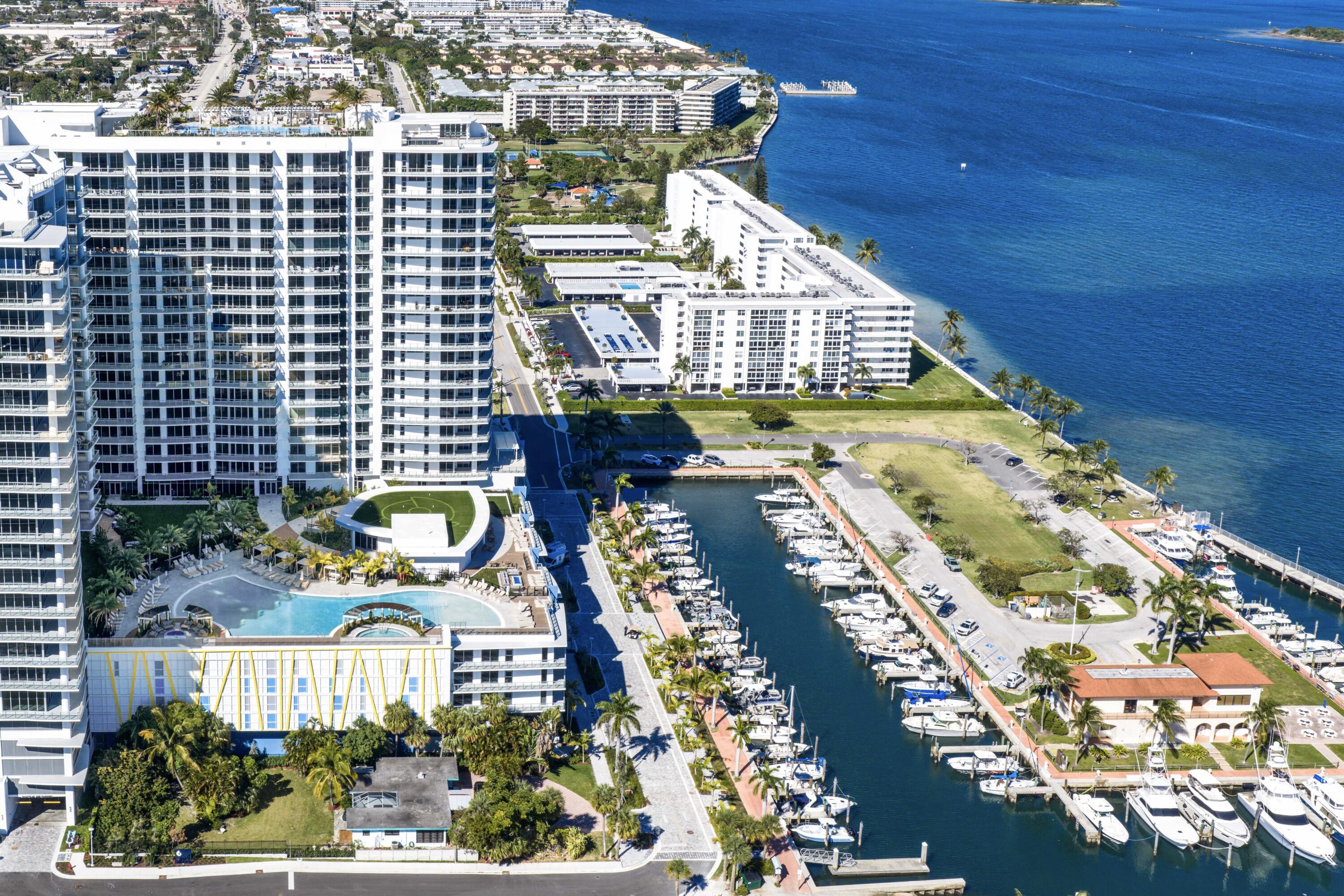 220 Lake Shore #2112, Lake Park FL 33403