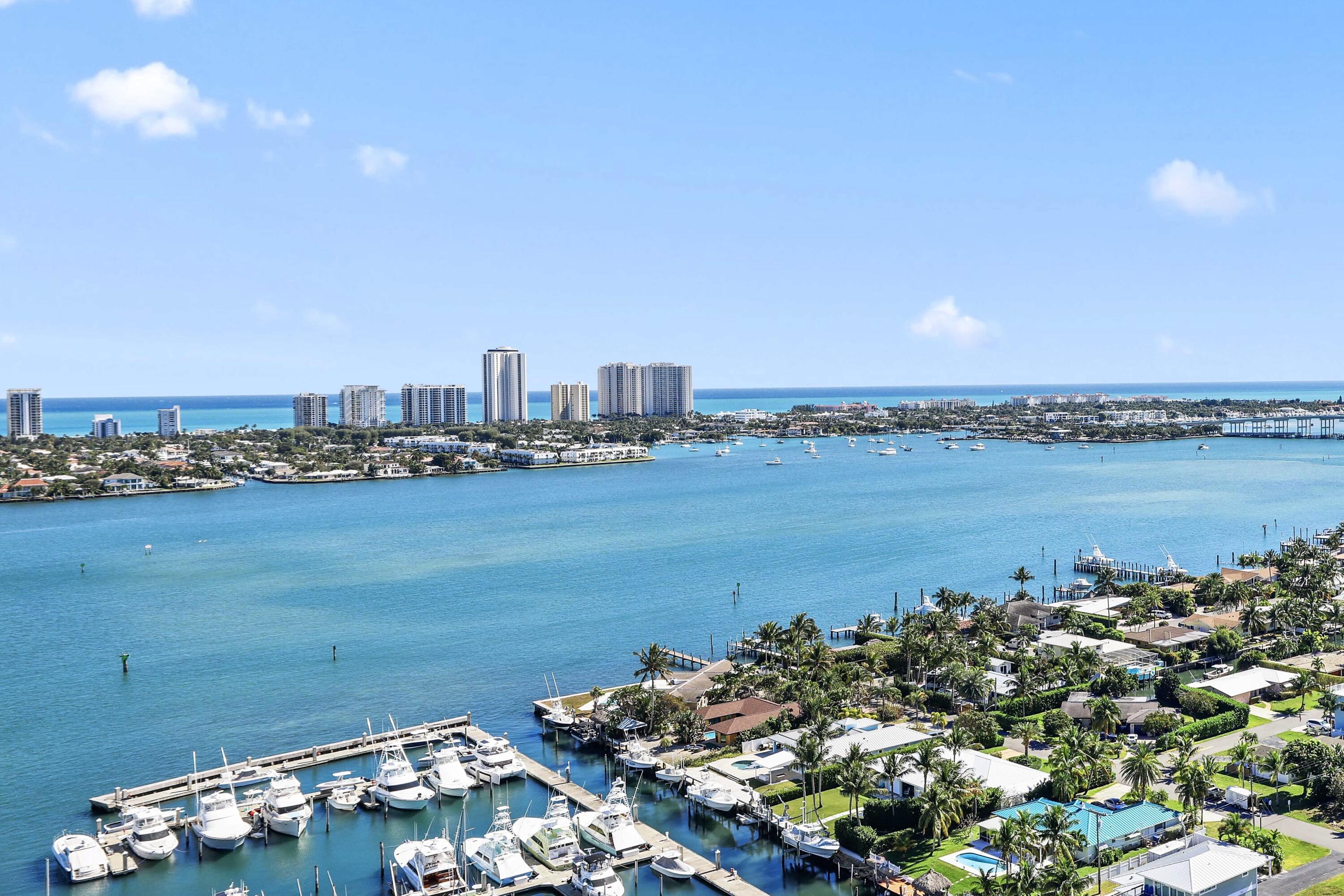220 Lake Shore #2112, Lake Park FL 33403