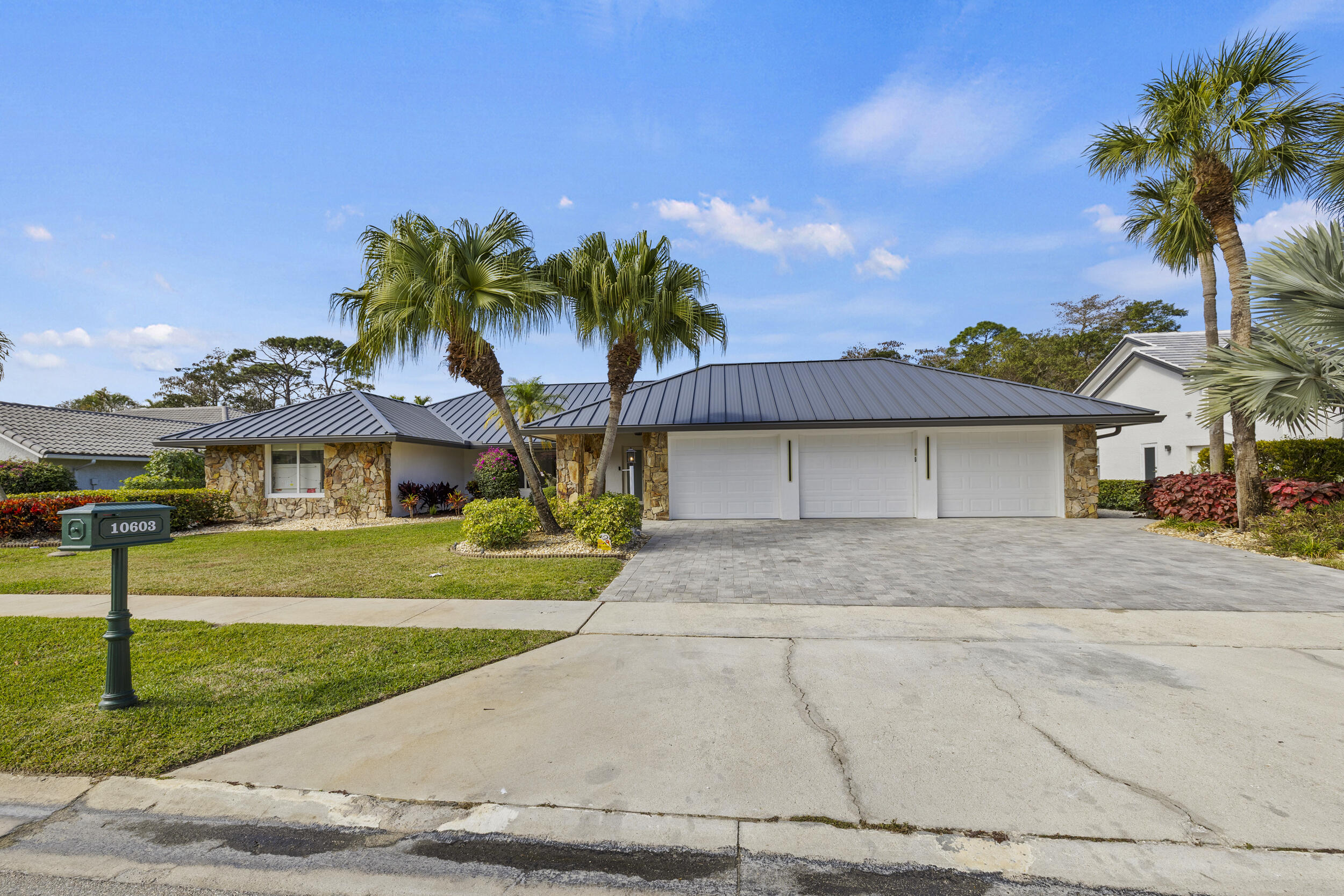 10603 Boca Woods, Boca Raton FL 33428