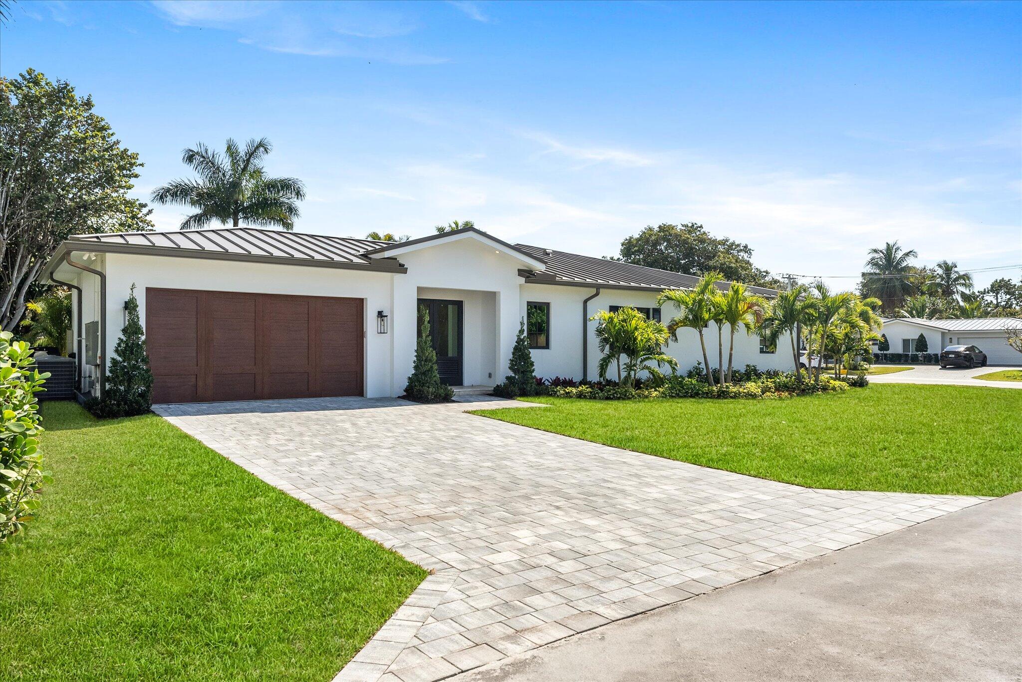 715 Mission Hill, Boynton Beach FL 33435