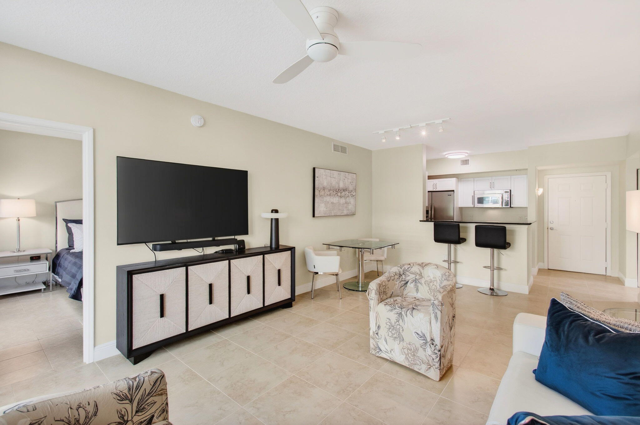 625 Casa Loma #403, Boynton Beach FL 33435