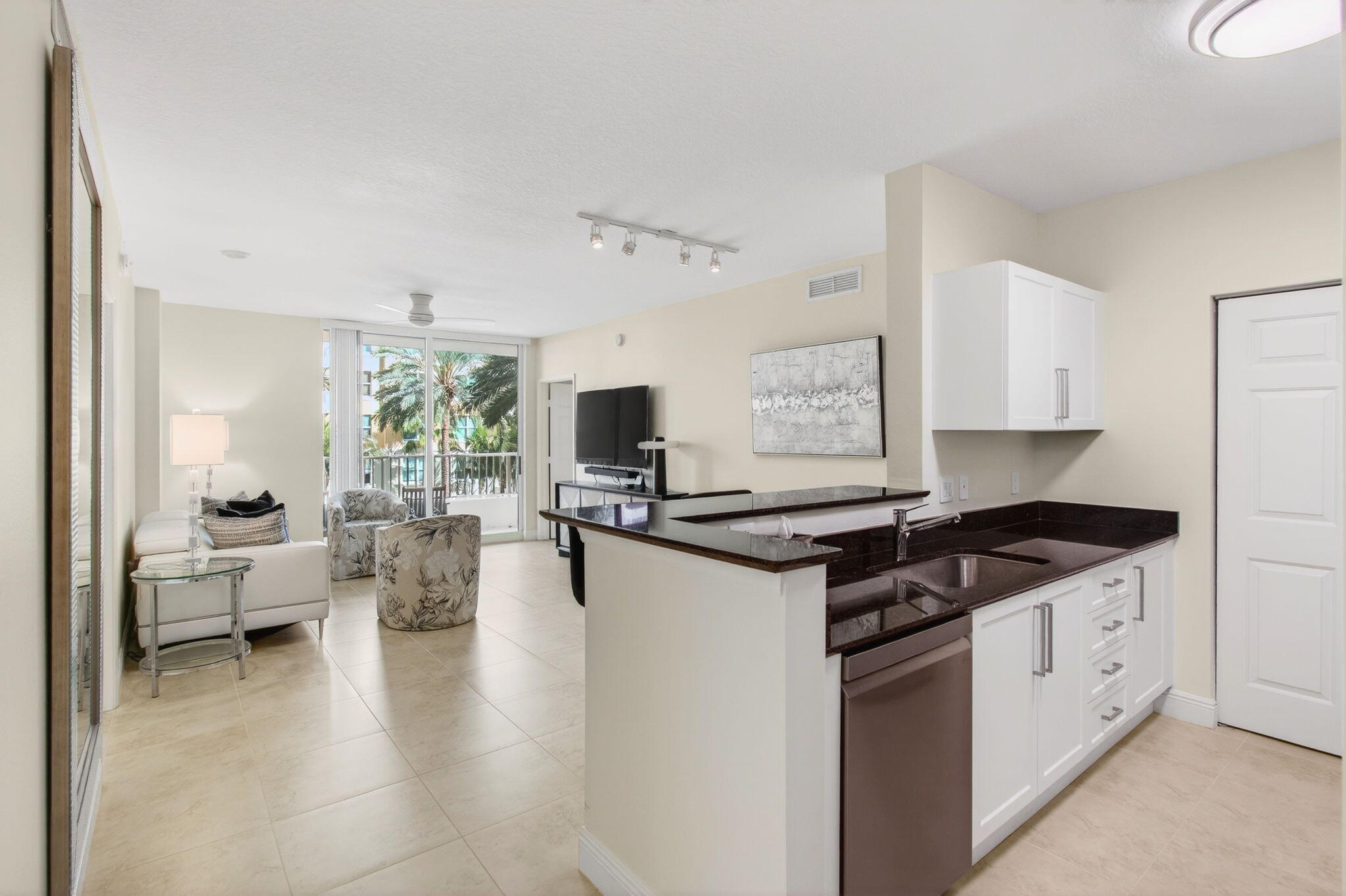625 Casa Loma #403, Boynton Beach FL 33435