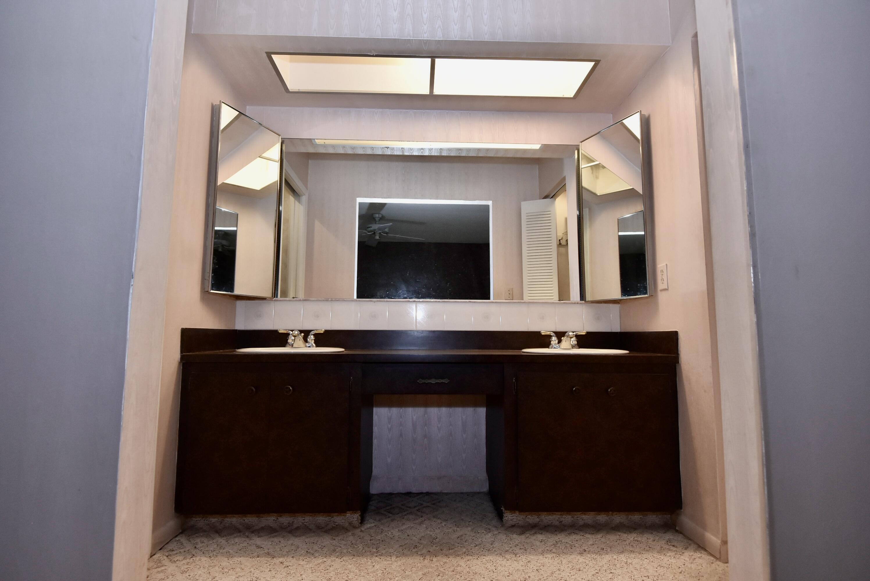 18101 Grove, Boca Raton FL 33498