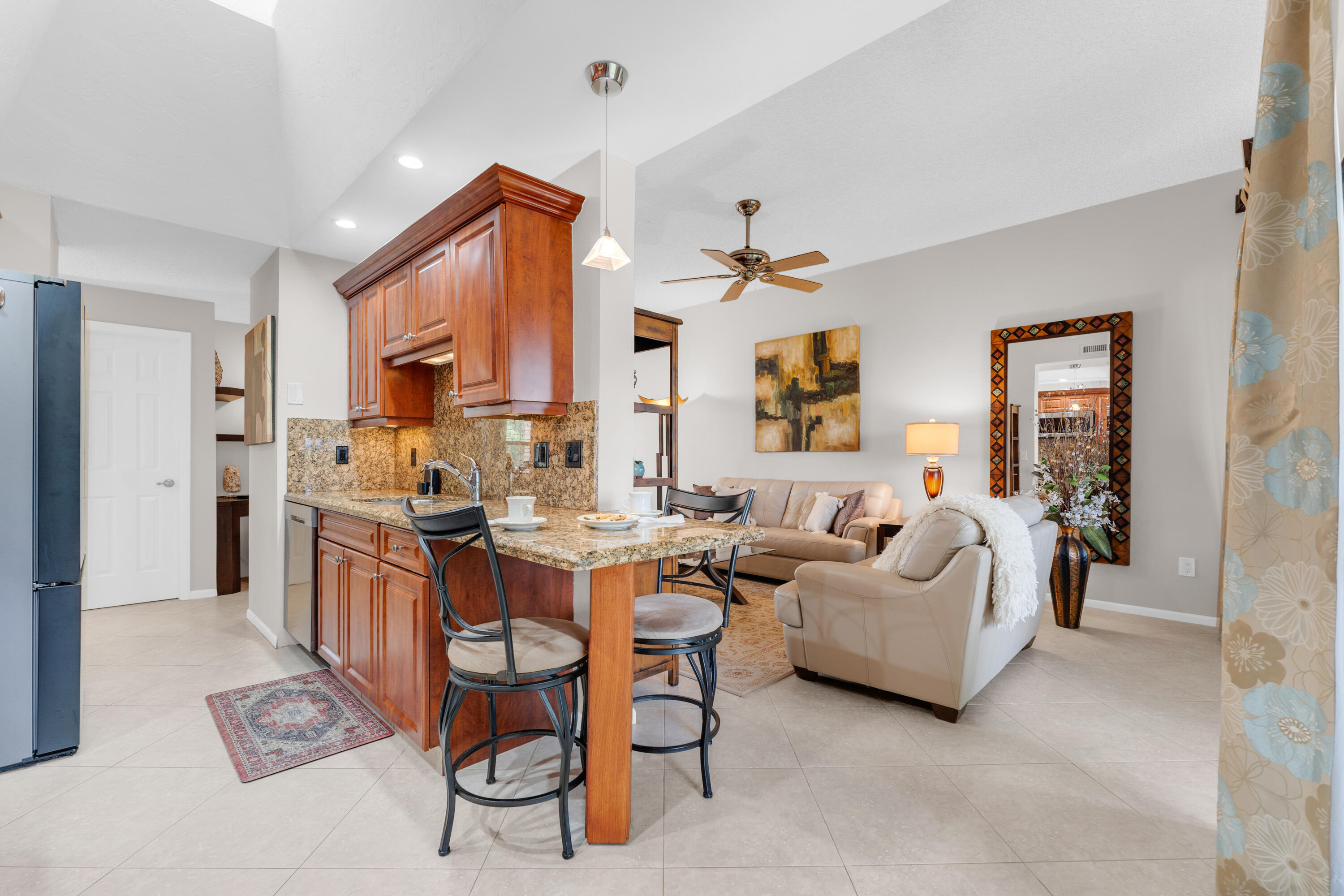 7460 La Paz #309, Boca Raton FL 33433