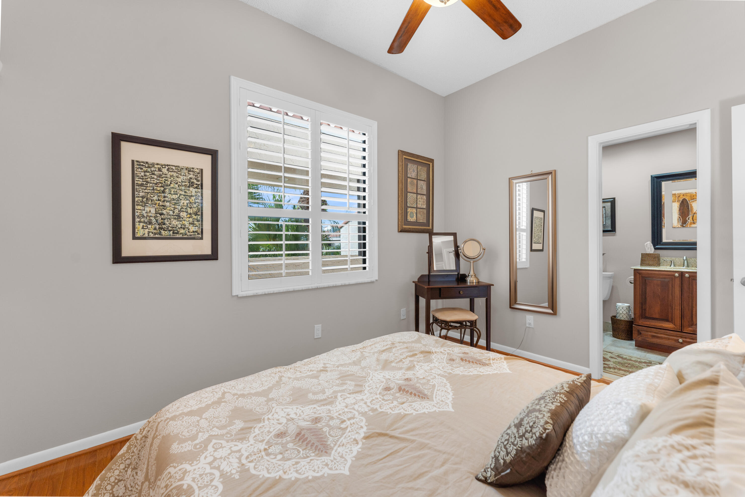 7460 La Paz #309, Boca Raton FL 33433