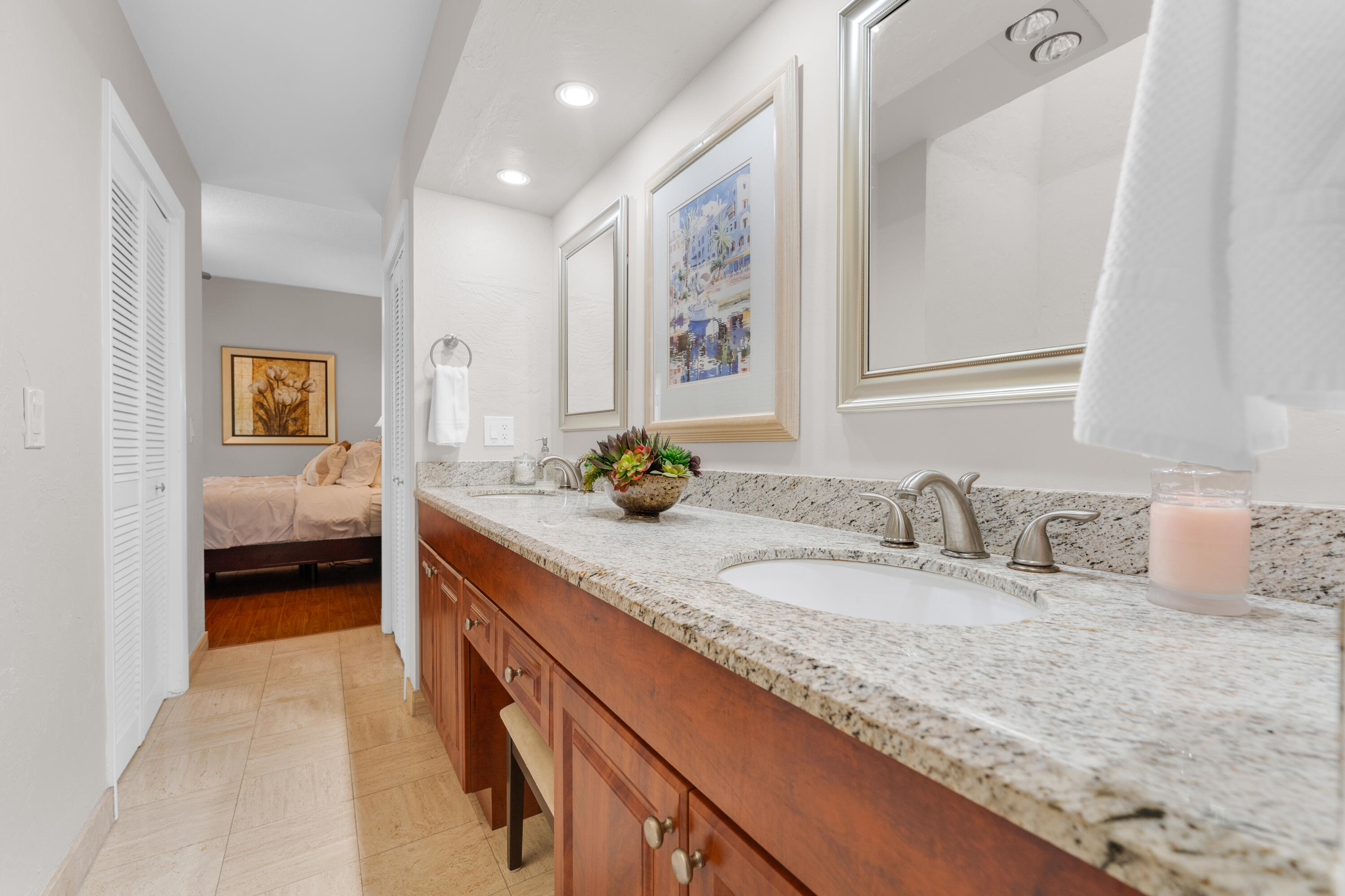7460 La Paz #309, Boca Raton FL 33433