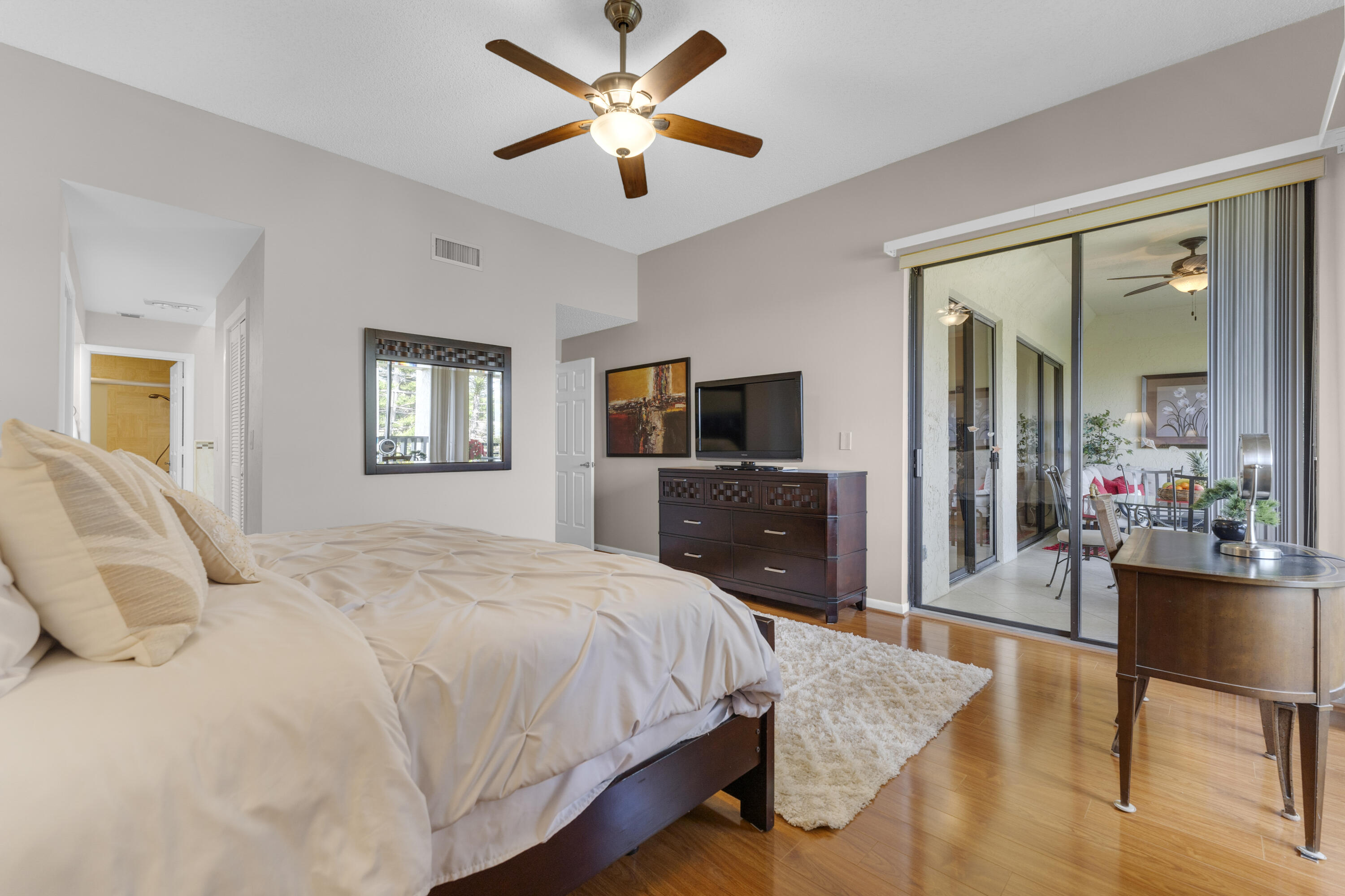 7460 La Paz #309, Boca Raton FL 33433
