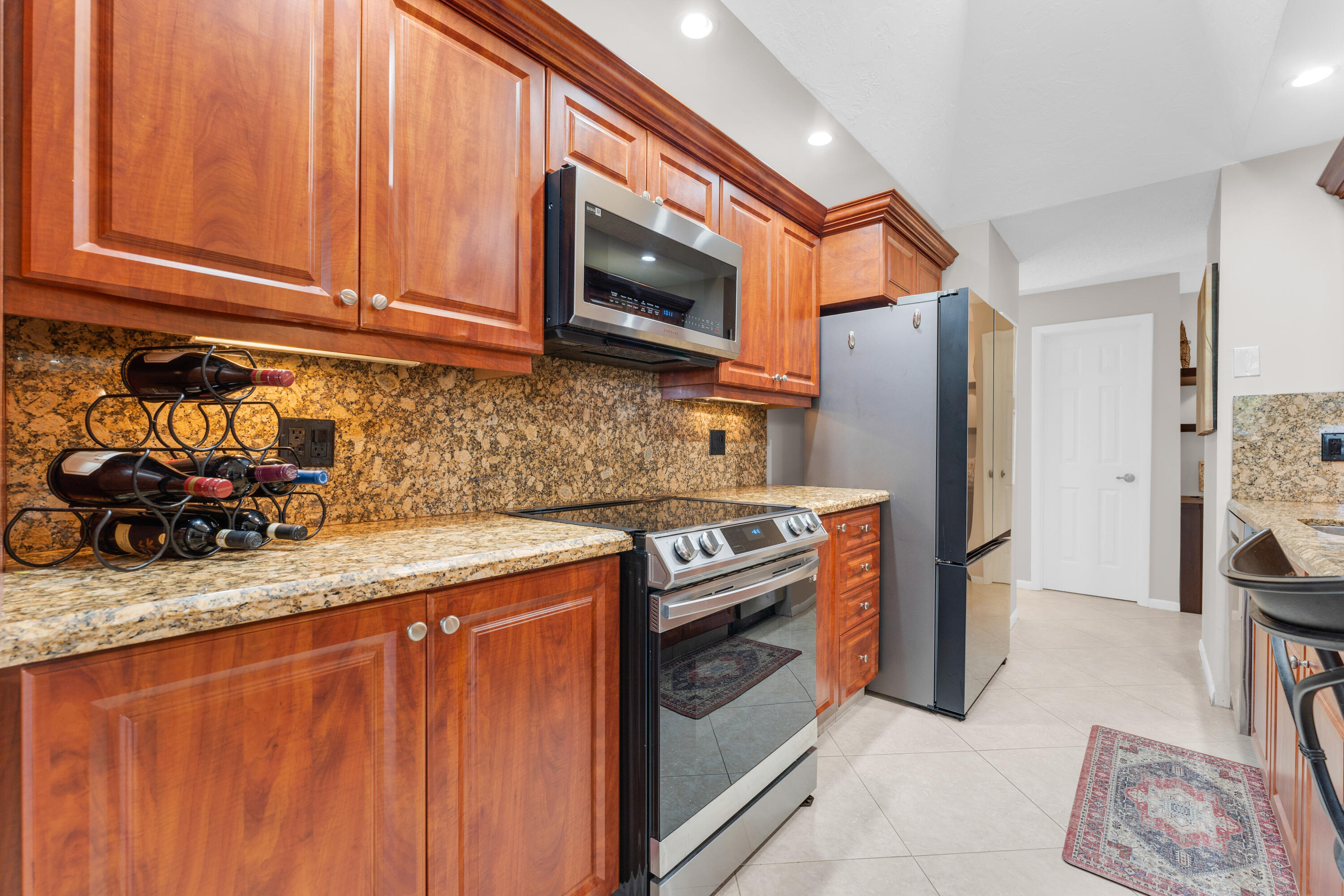 7460 La Paz #309, Boca Raton FL 33433