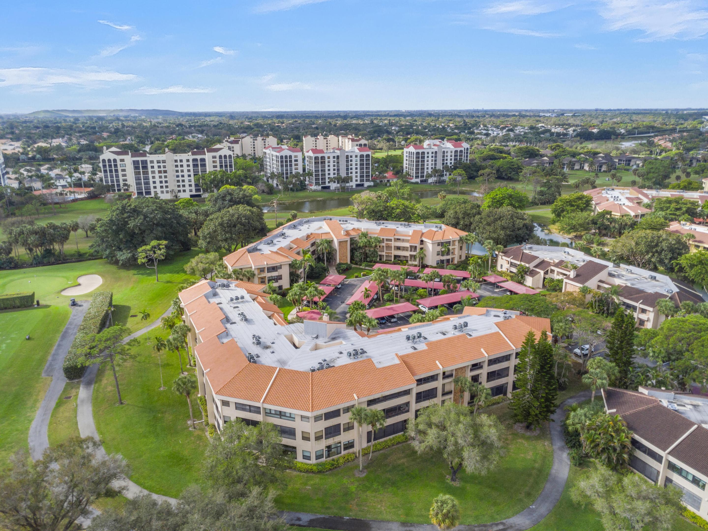 7460 La Paz #309, Boca Raton FL 33433