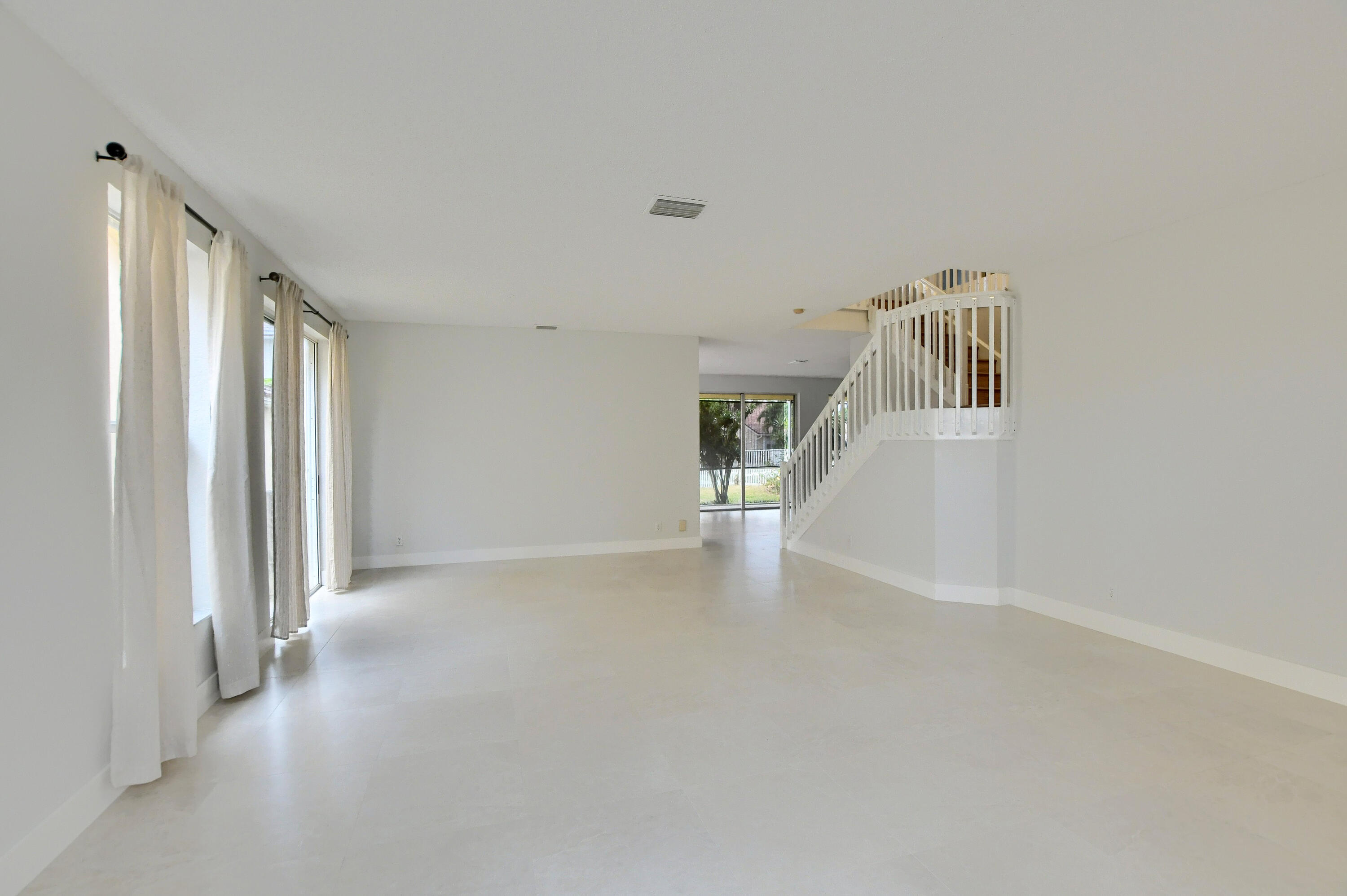 18165 Blue Lake, Boca Raton FL 33498