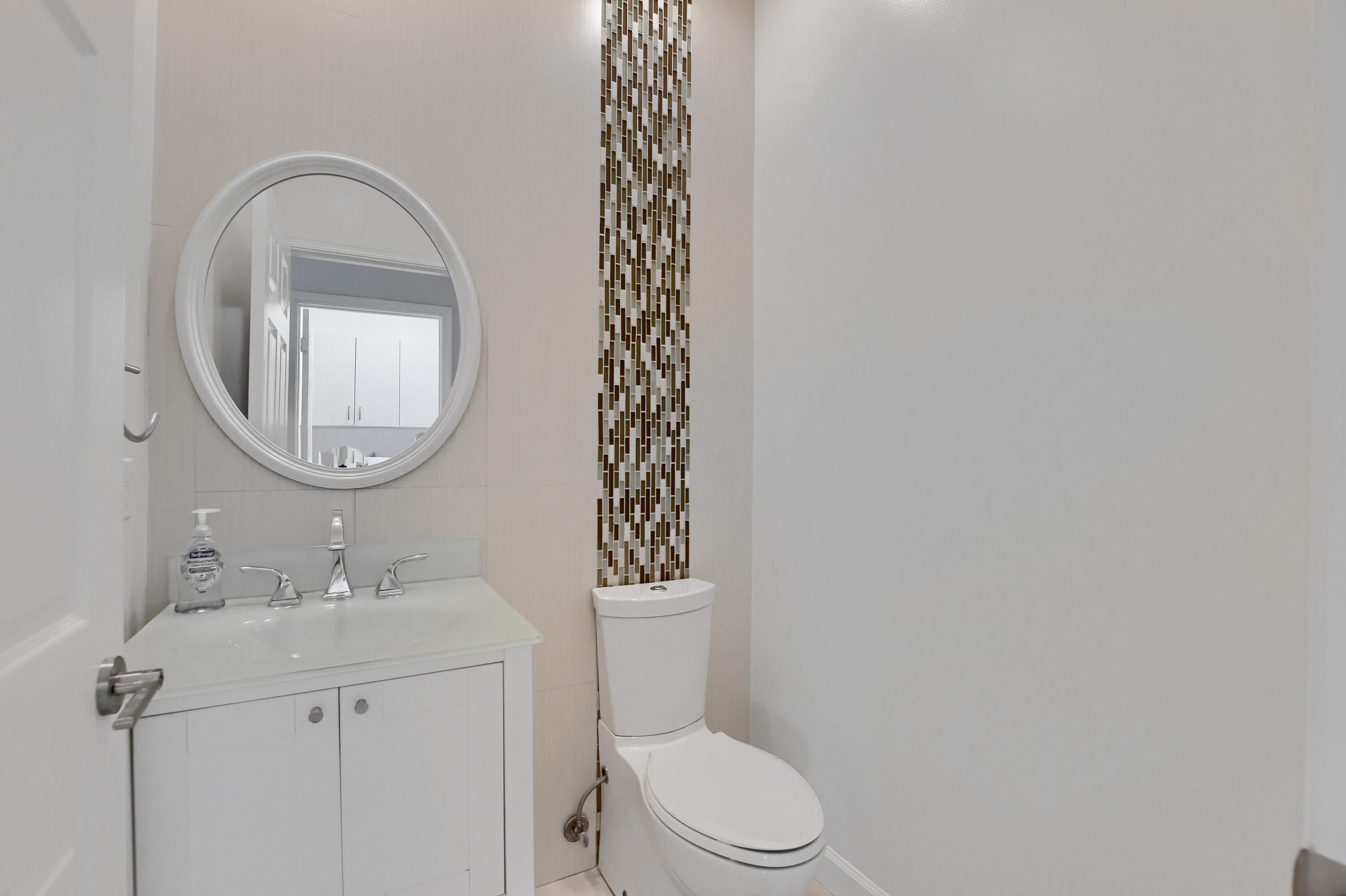 18165 Blue Lake, Boca Raton FL 33498