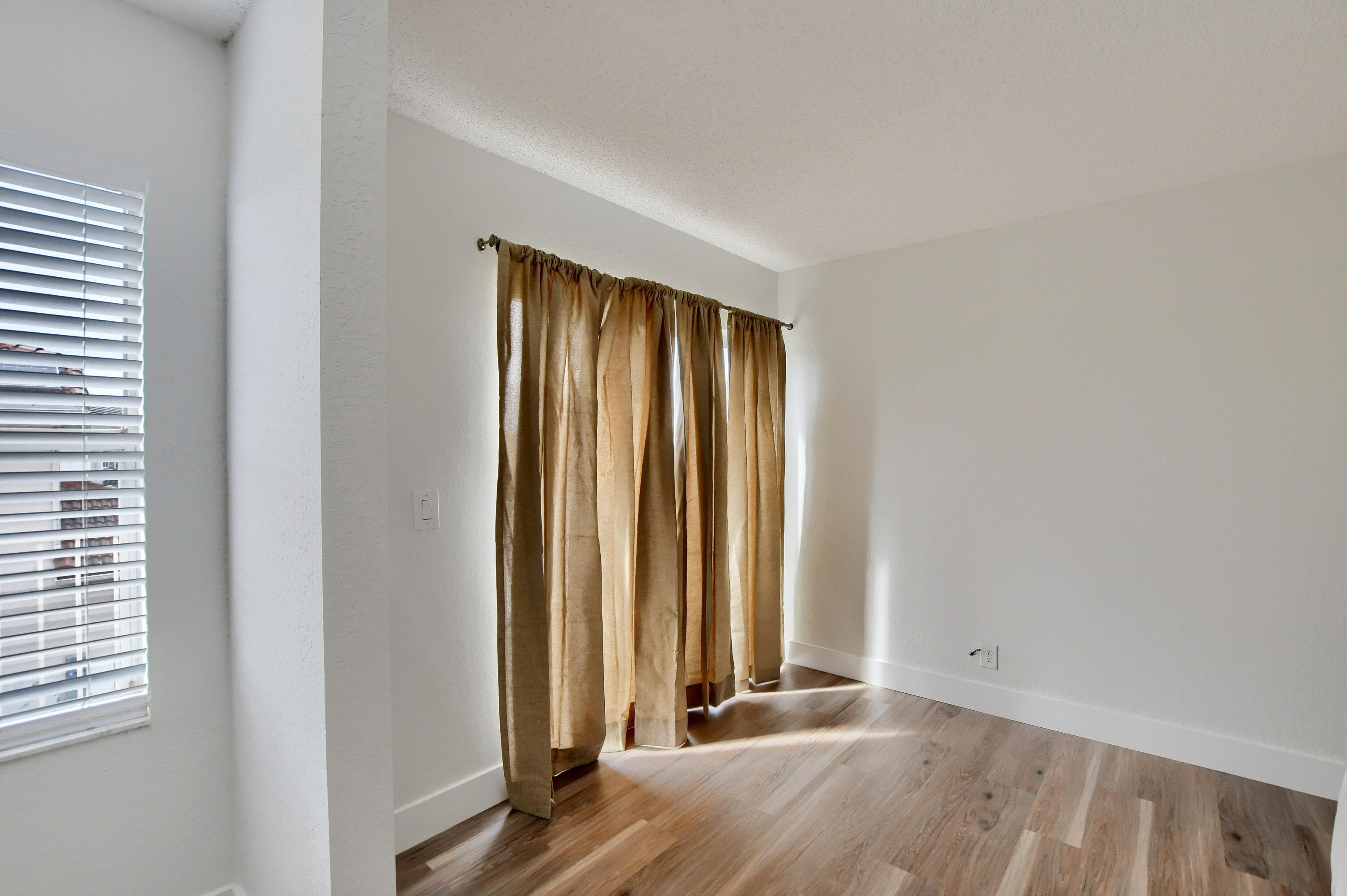 18165 Blue Lake, Boca Raton FL 33498