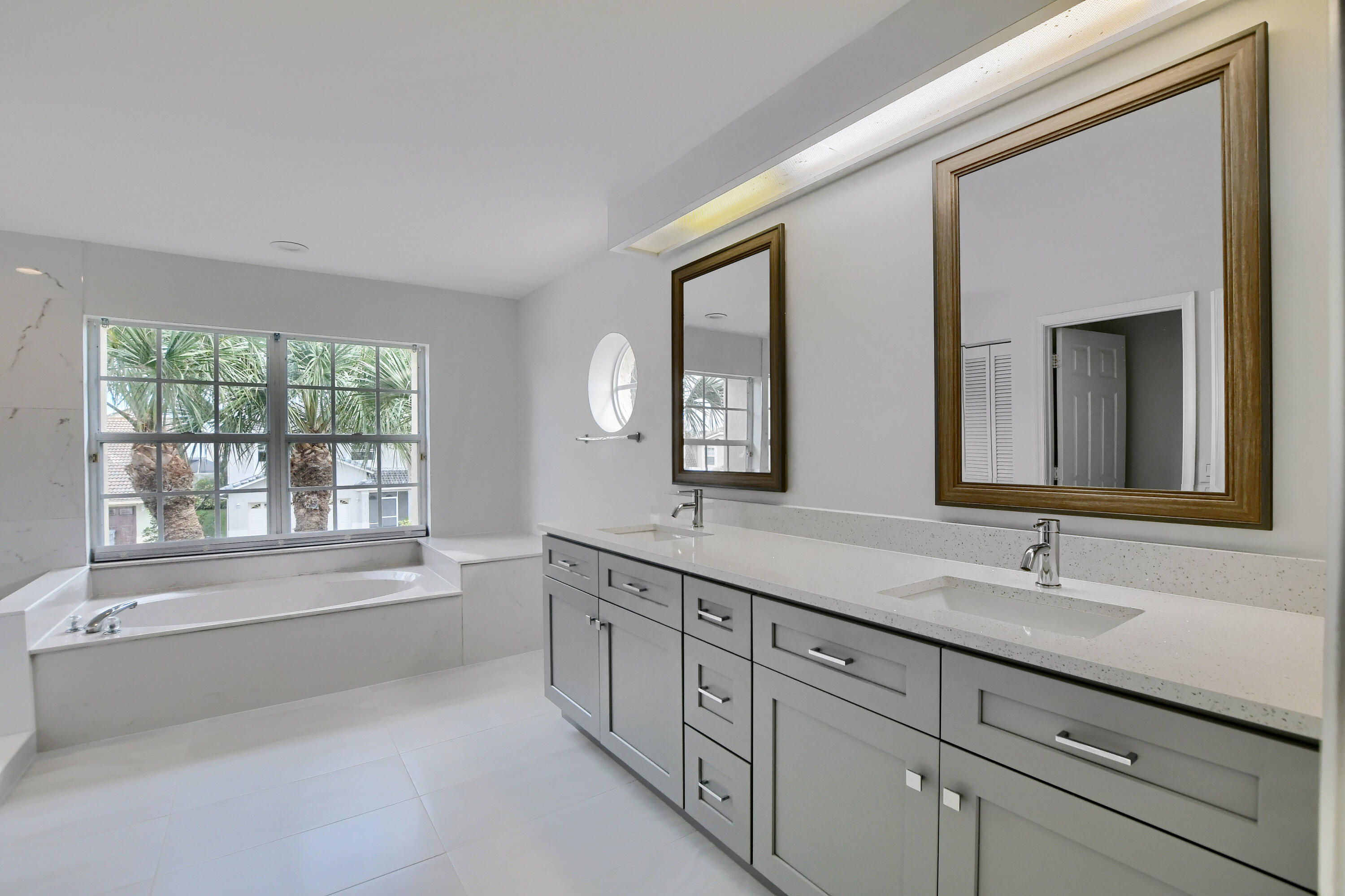 18165 Blue Lake, Boca Raton FL 33498