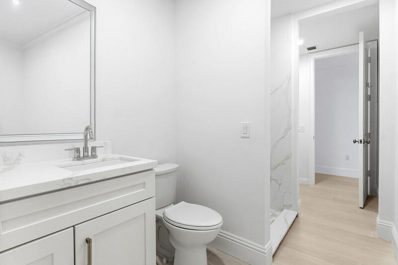122 SE 6th #3, Delray Beach FL 33483