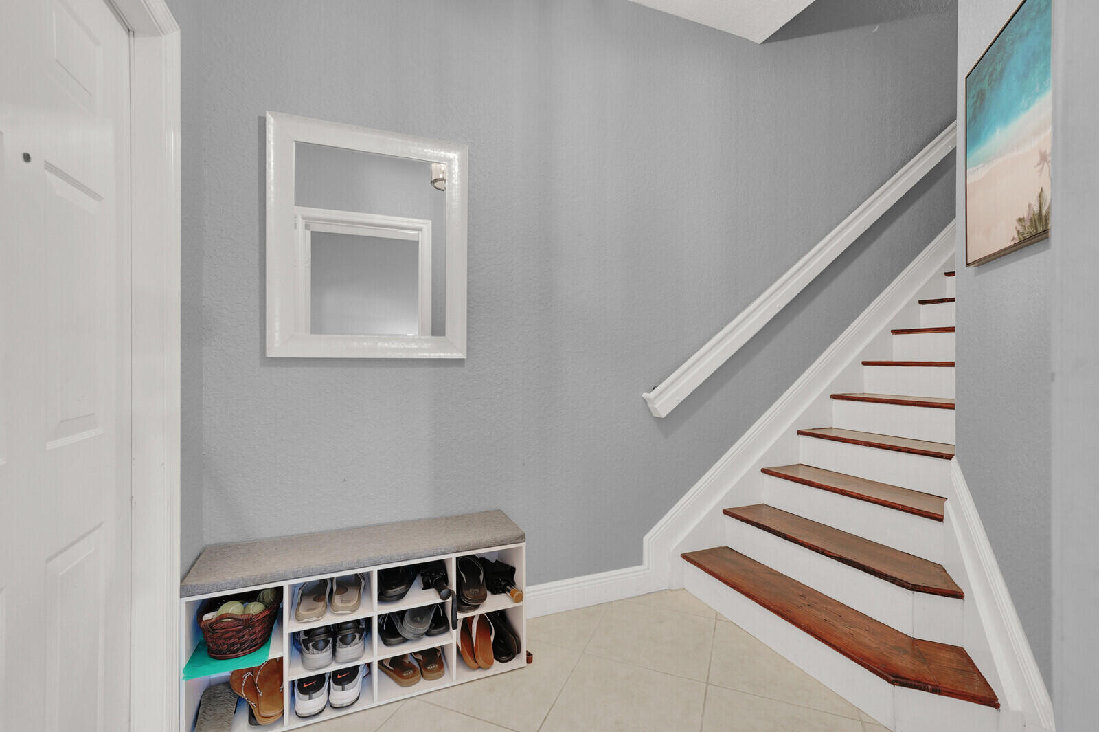 285 E Bay Cedar, Jupiter FL 33458