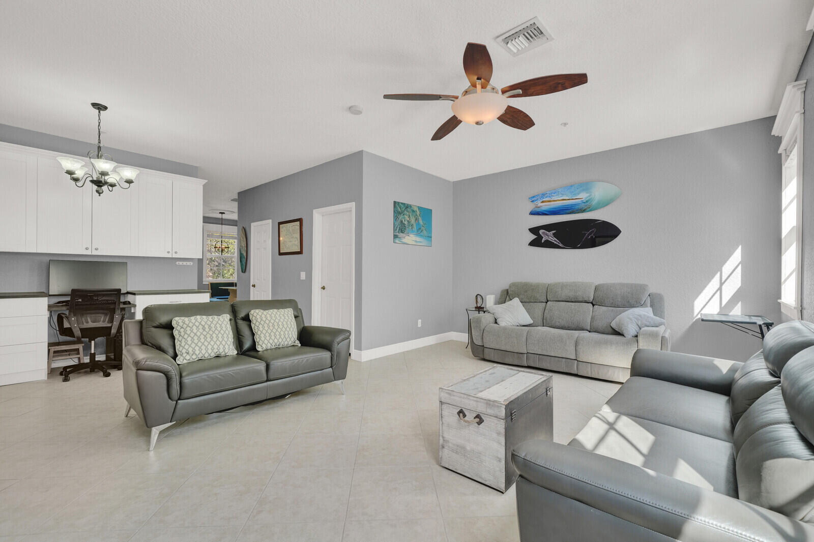 285 E Bay Cedar, Jupiter FL 33458