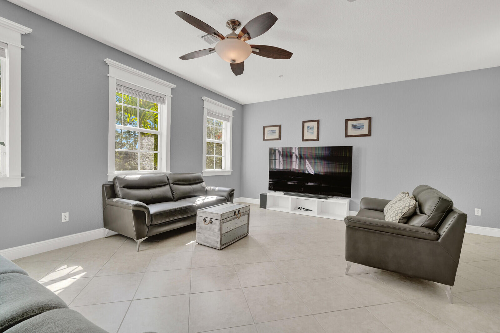 285 E Bay Cedar, Jupiter FL 33458