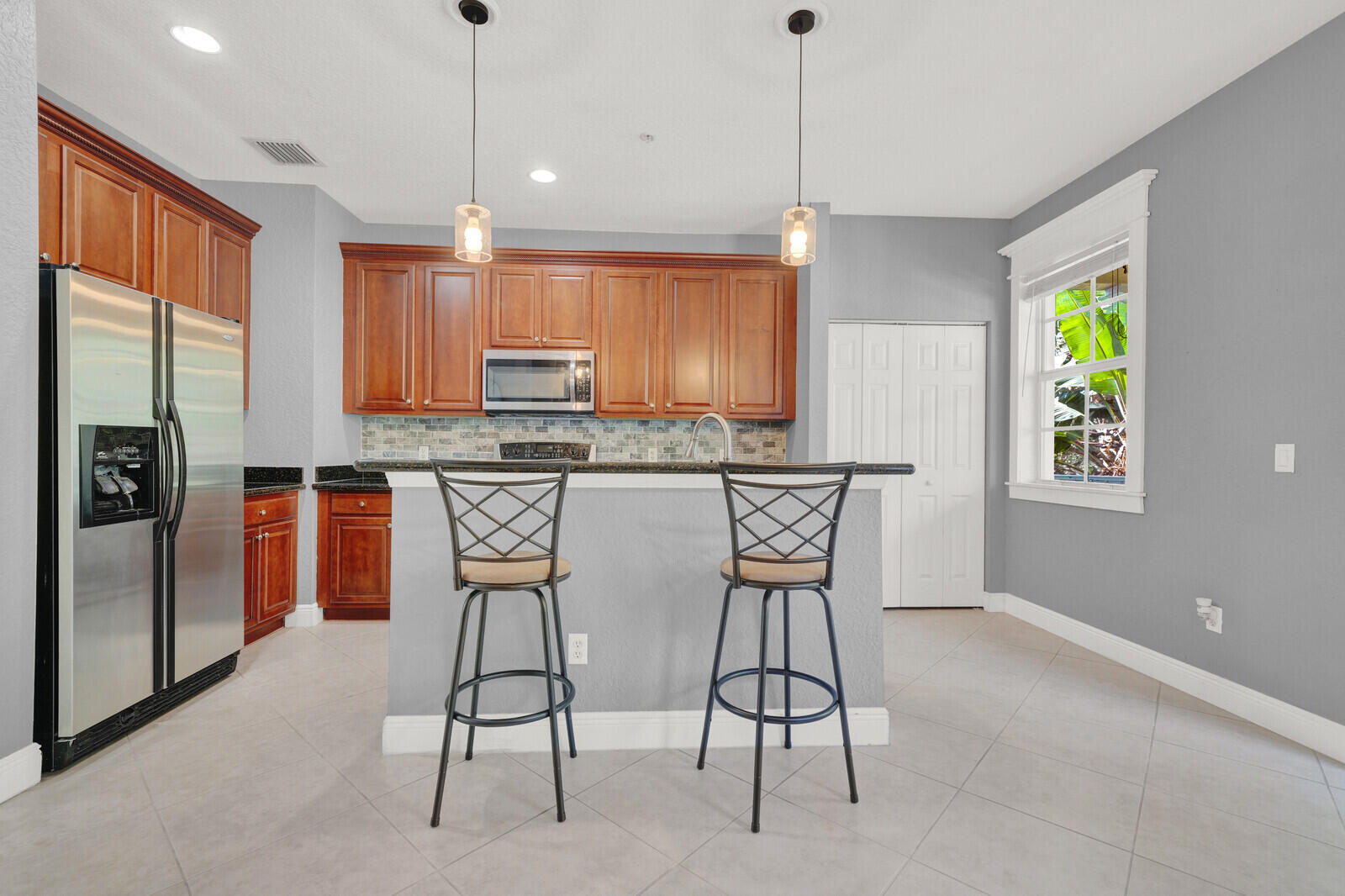 285 E Bay Cedar, Jupiter FL 33458