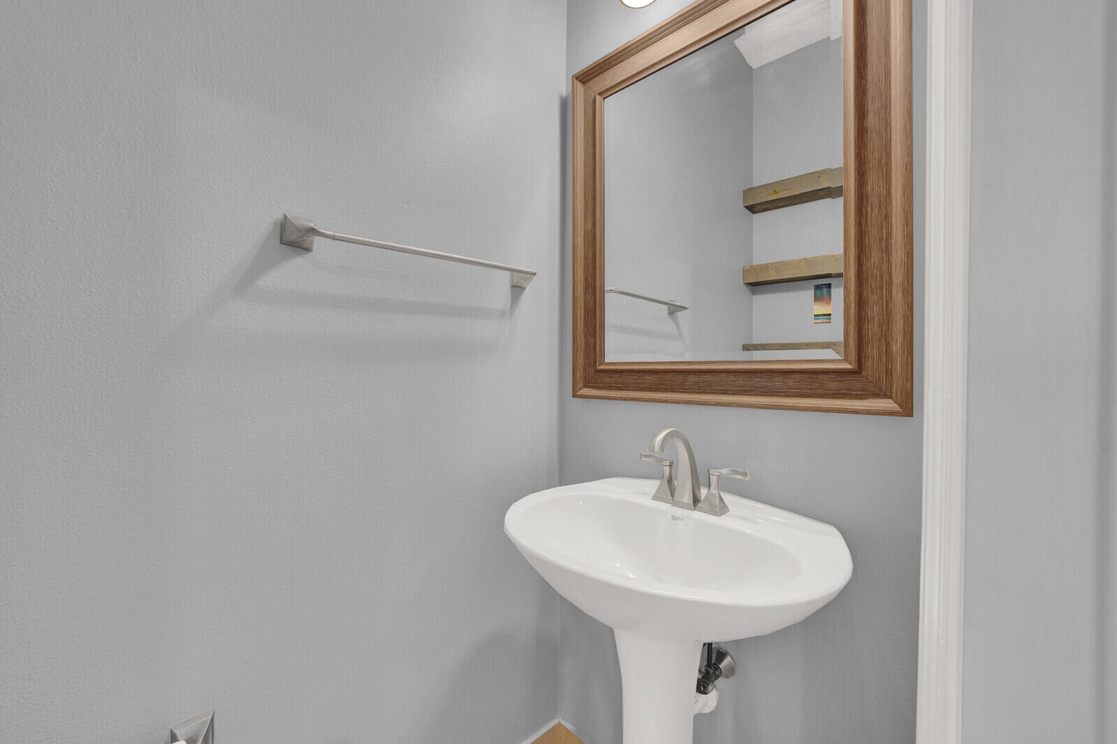285 E Bay Cedar, Jupiter FL 33458