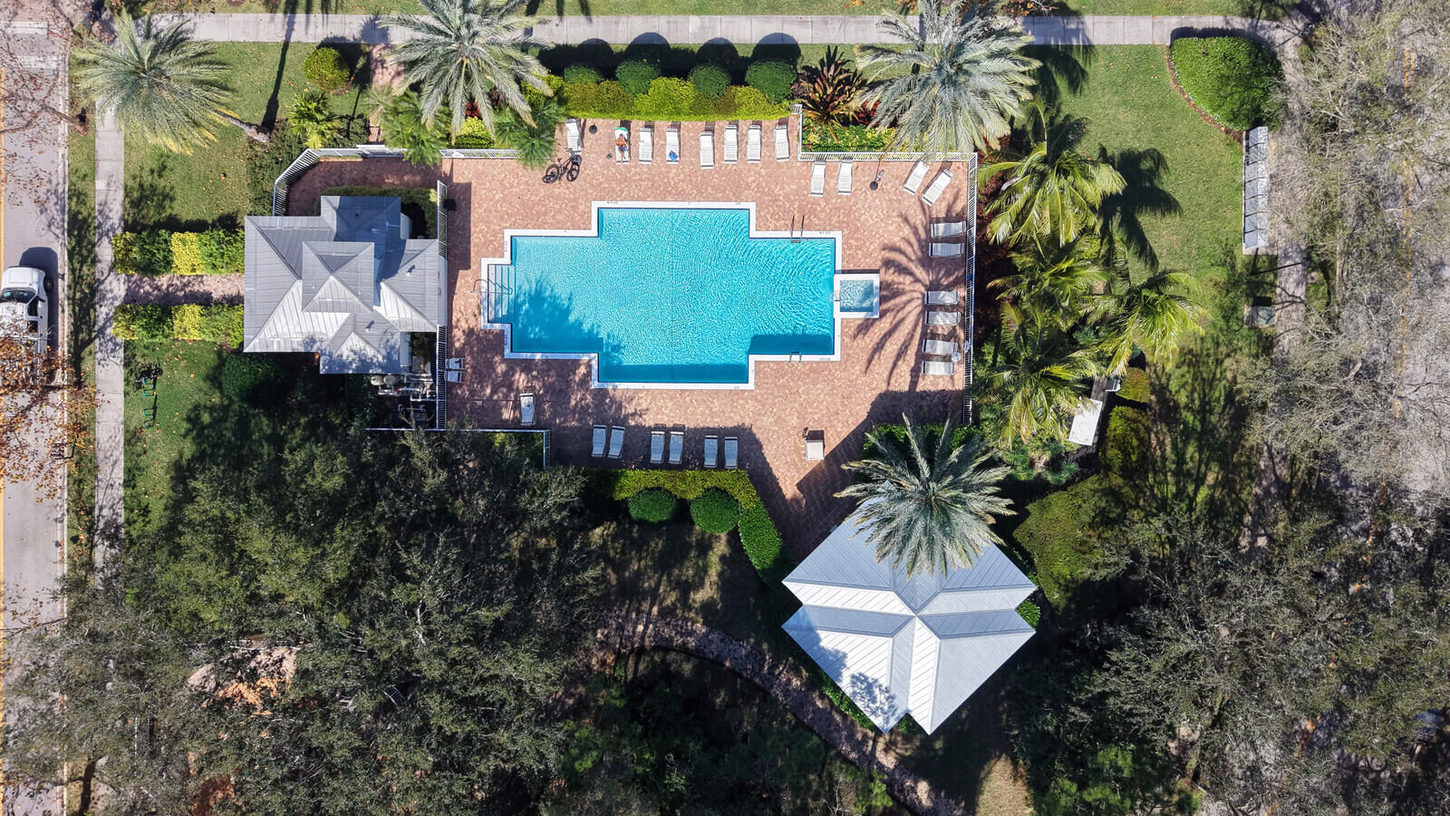 285 E Bay Cedar, Jupiter FL 33458