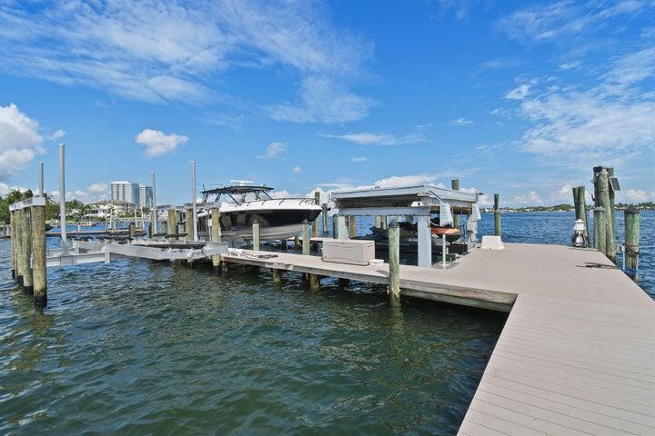 3410 N Flagler, West Palm Beach FL 33407
