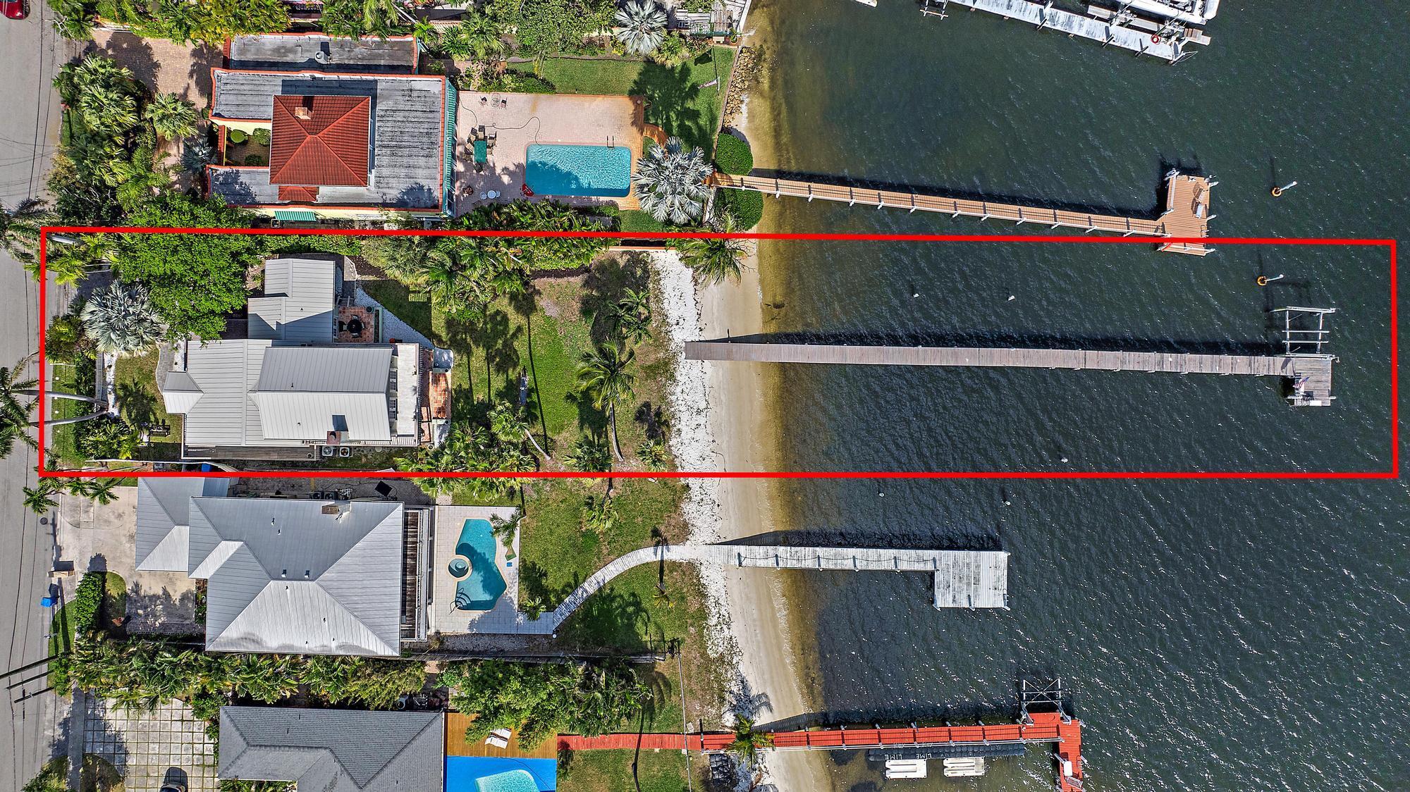 122 S Lake, Lantana FL 33462