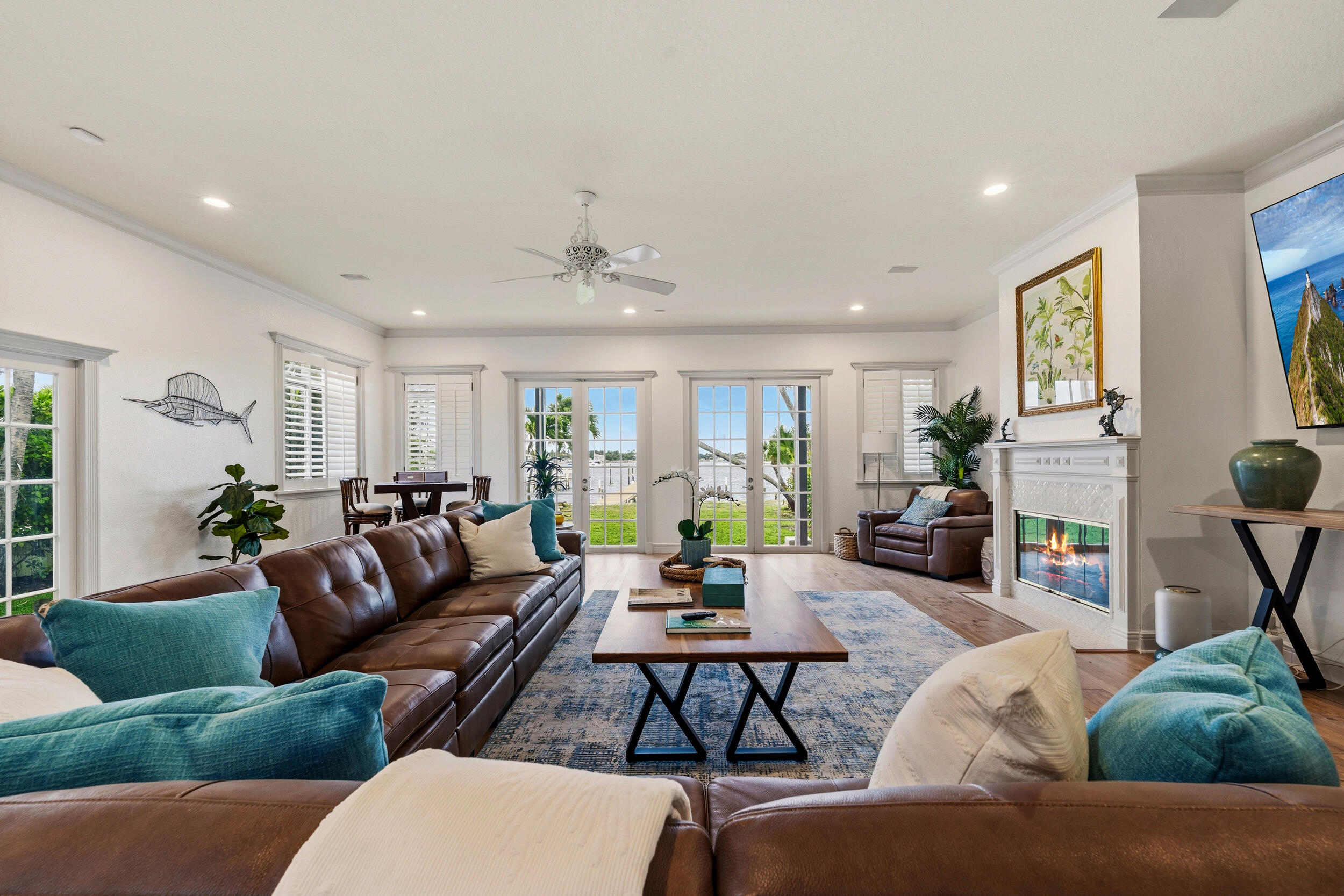 122 S Lake, Lantana FL 33462
